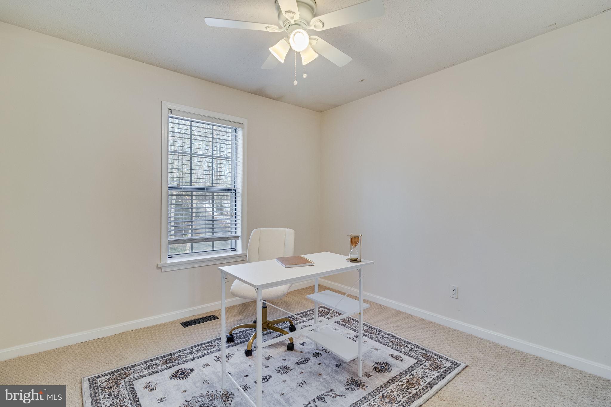 ELM COURT OF WILDEWOOD - Residential