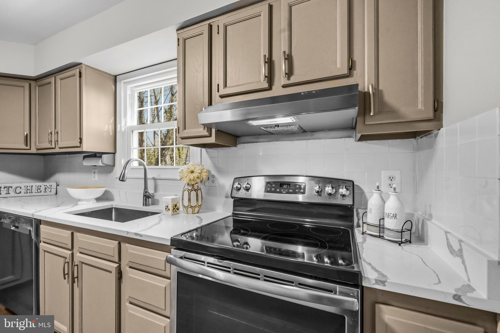 WAVERLY WEST - Residential