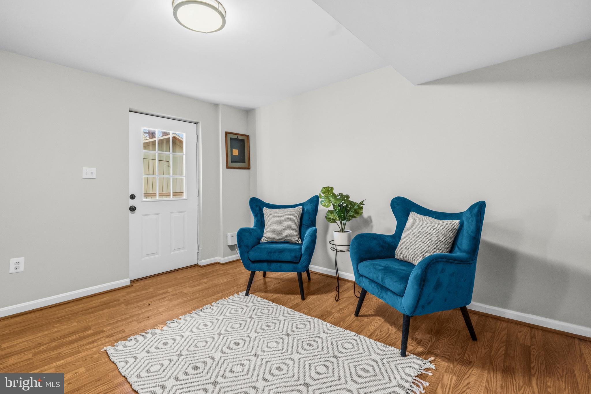 WAVERLY WEST - Residential