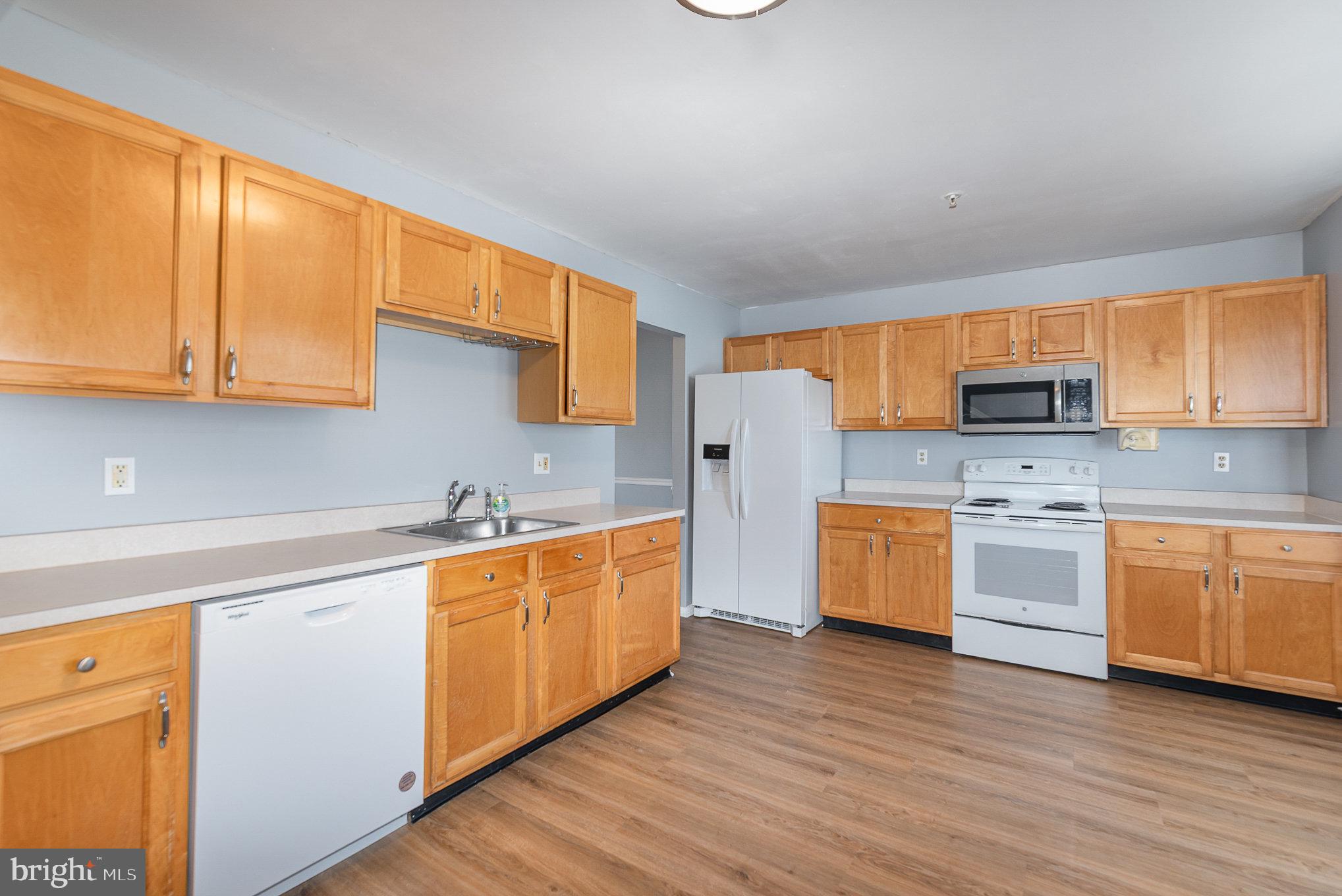 HARFORD TOWN - Residential