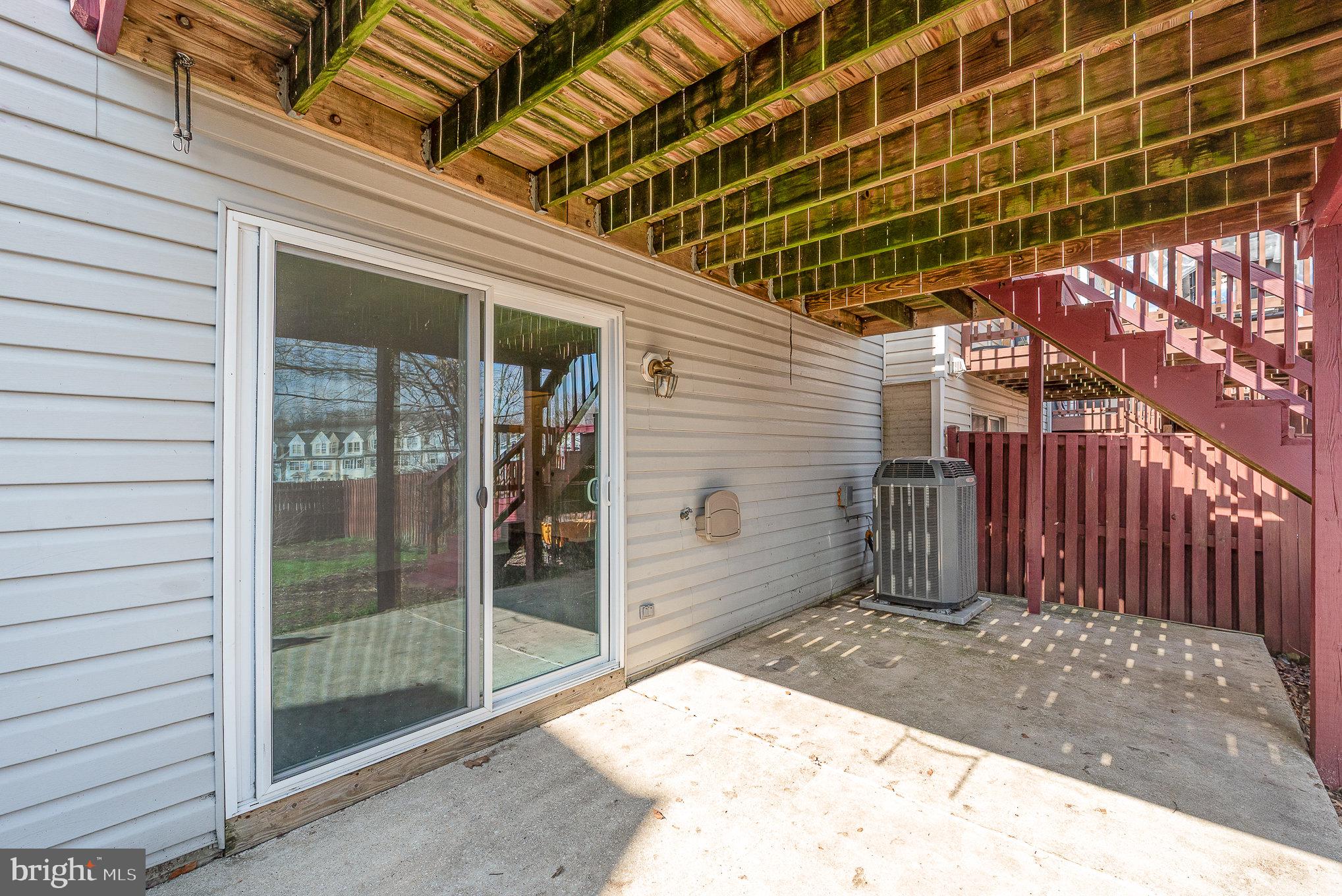 HARFORD TOWN - Residential