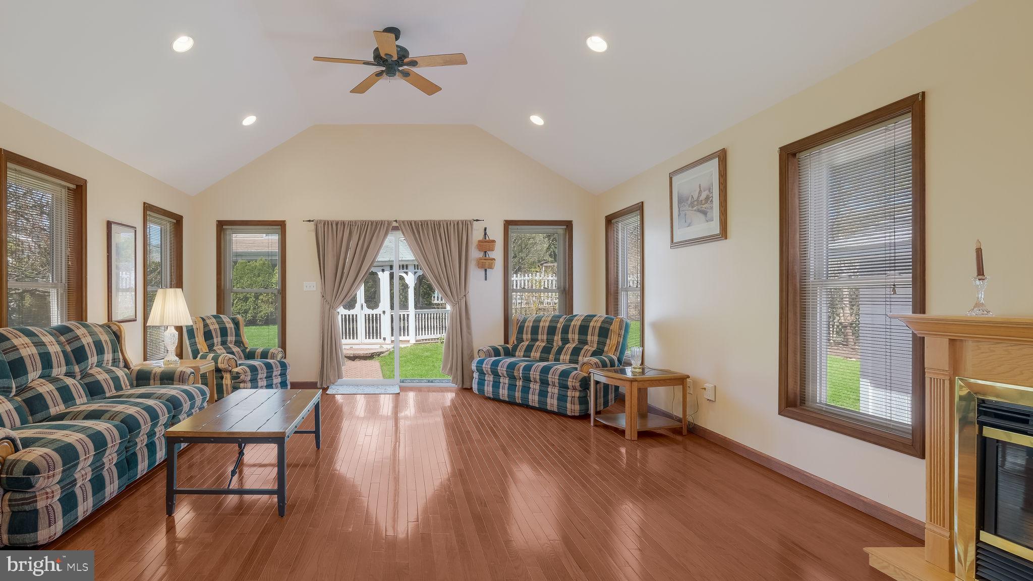 PLYMOUTH MEETING - Residential