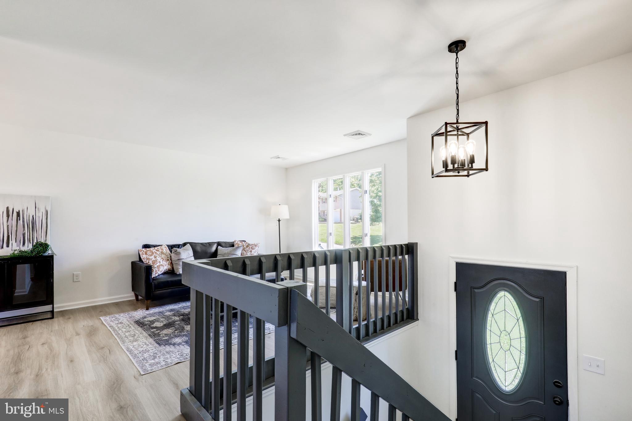 1903 MCKNIGHTS GAP ROAD