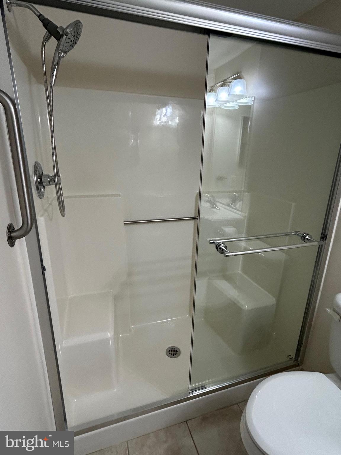 GREENS AT WESTOVER - Residential Lease