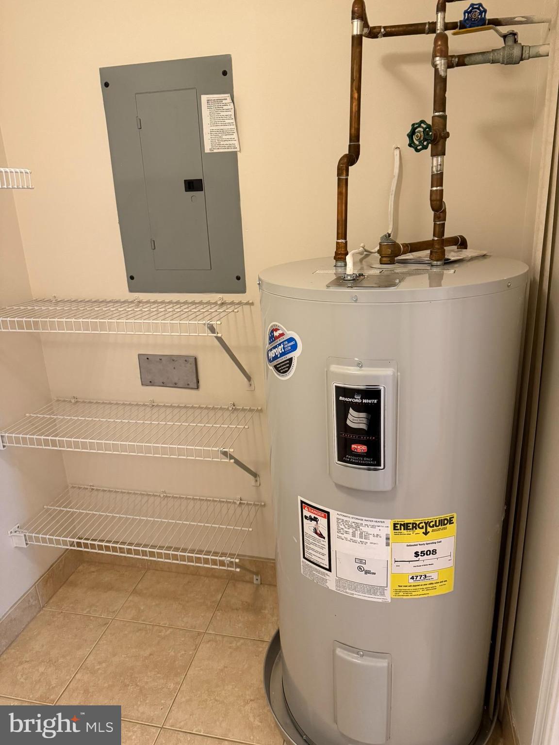 GREENS AT WESTOVER - Residential Lease