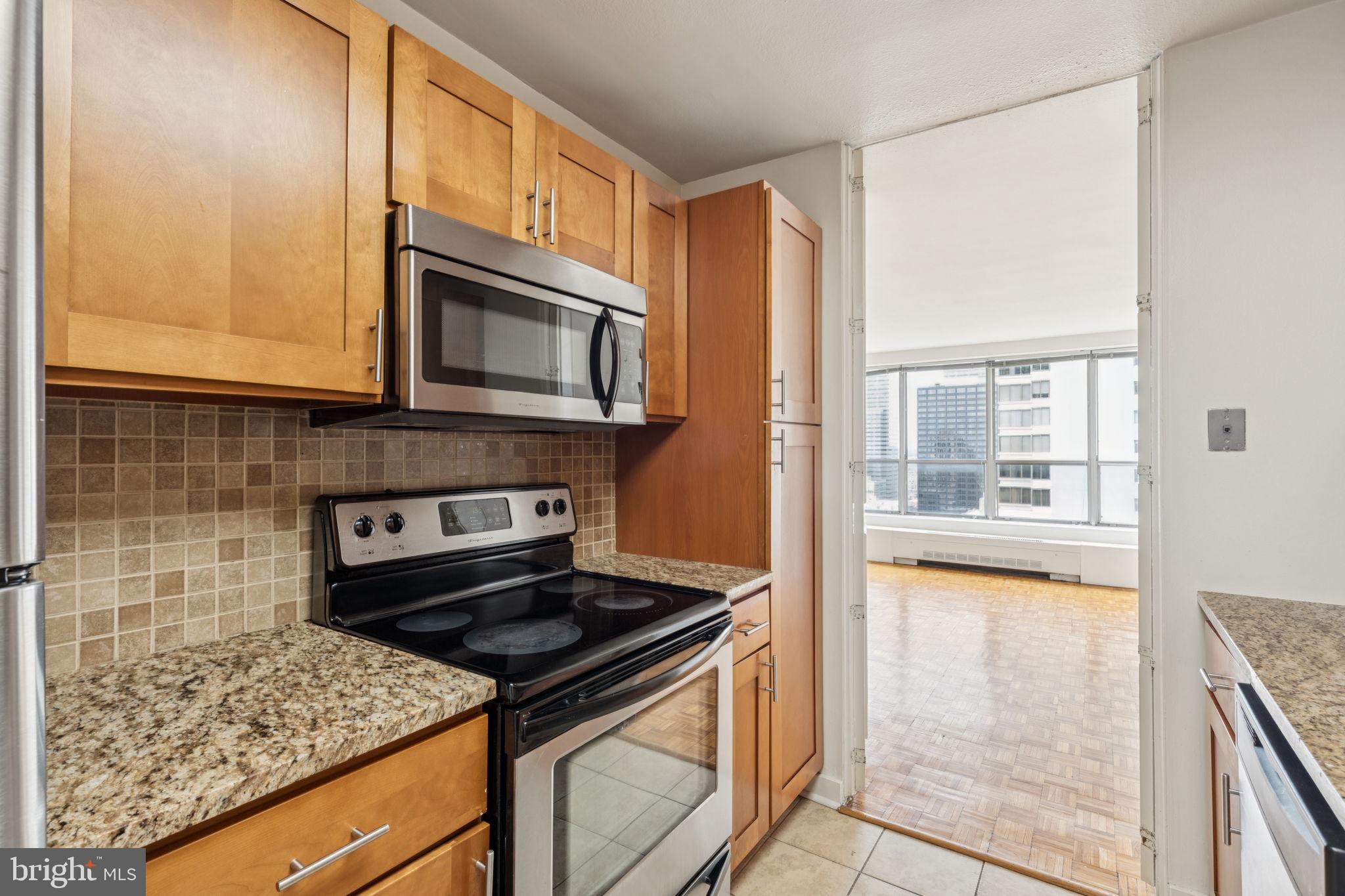 RITTENHOUSE SQUARE - Residential