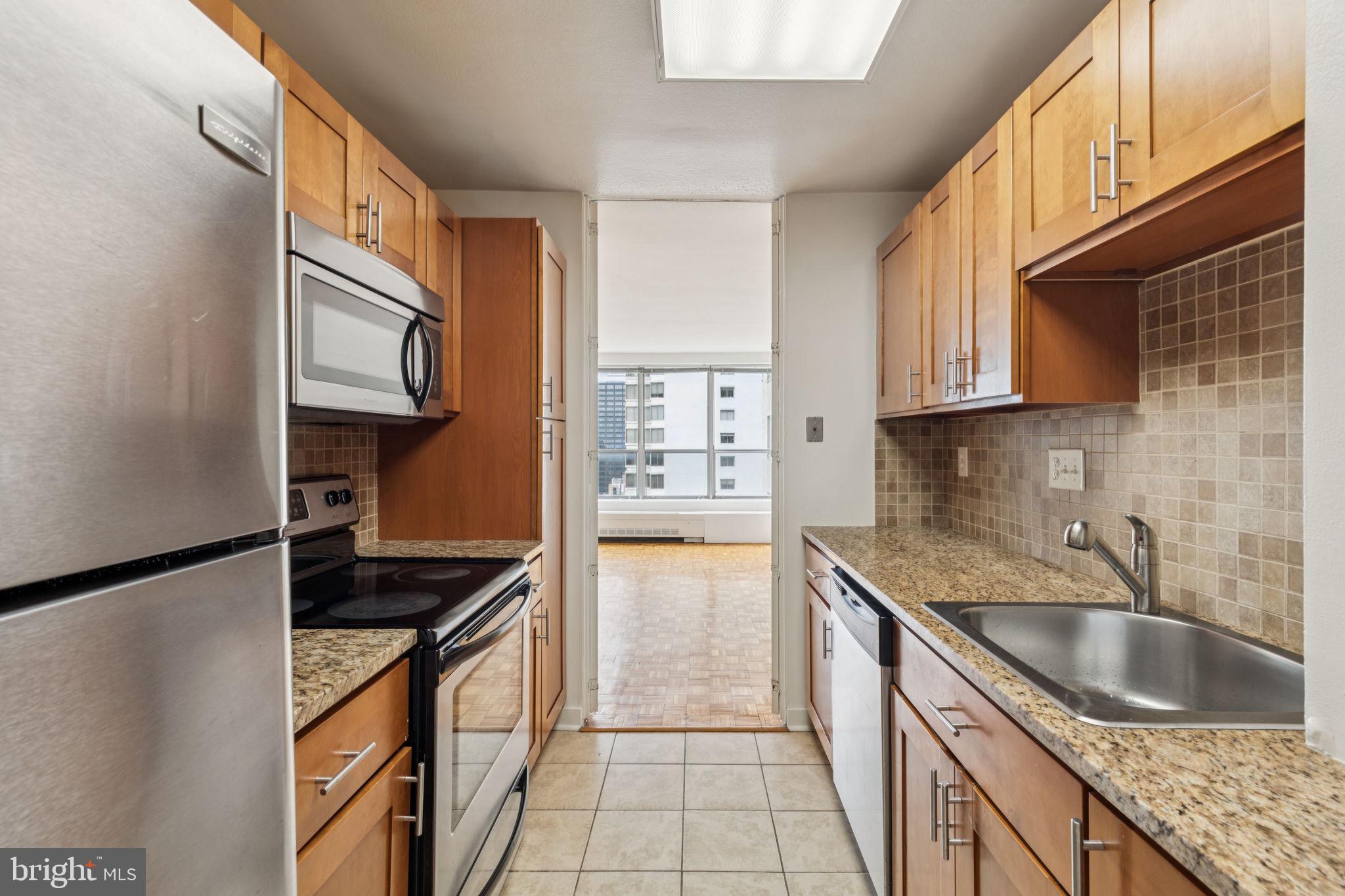 RITTENHOUSE SQUARE - Residential