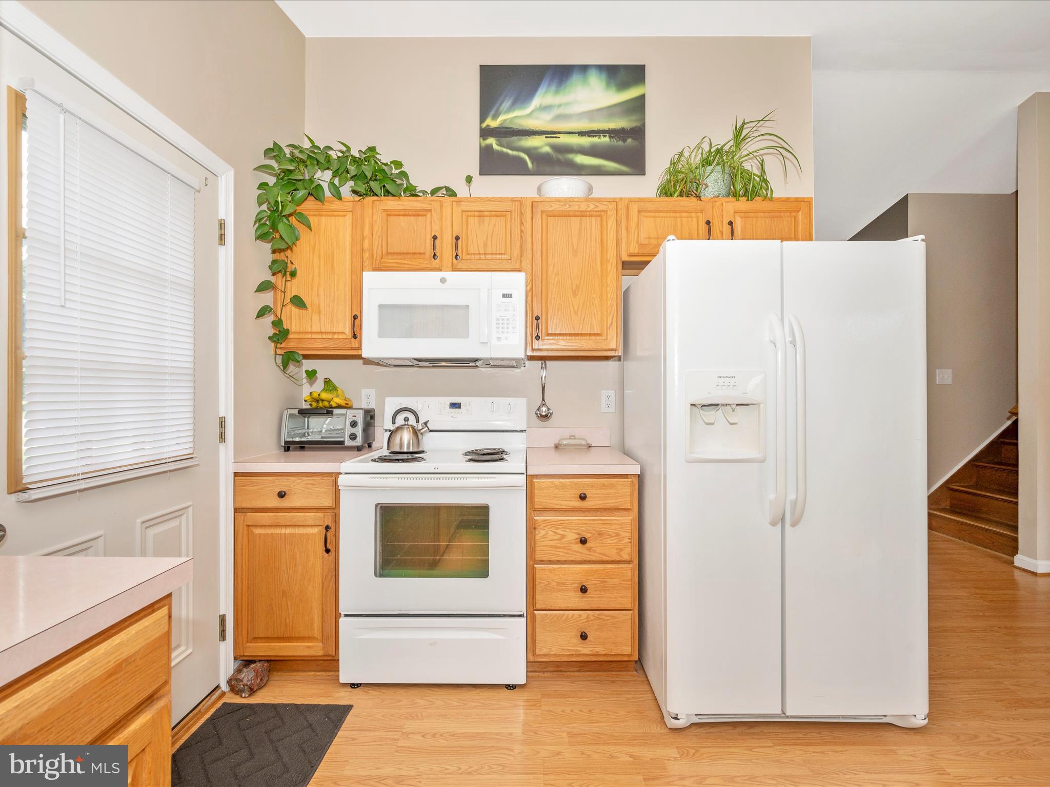 WHISPERING HILLS - Residential