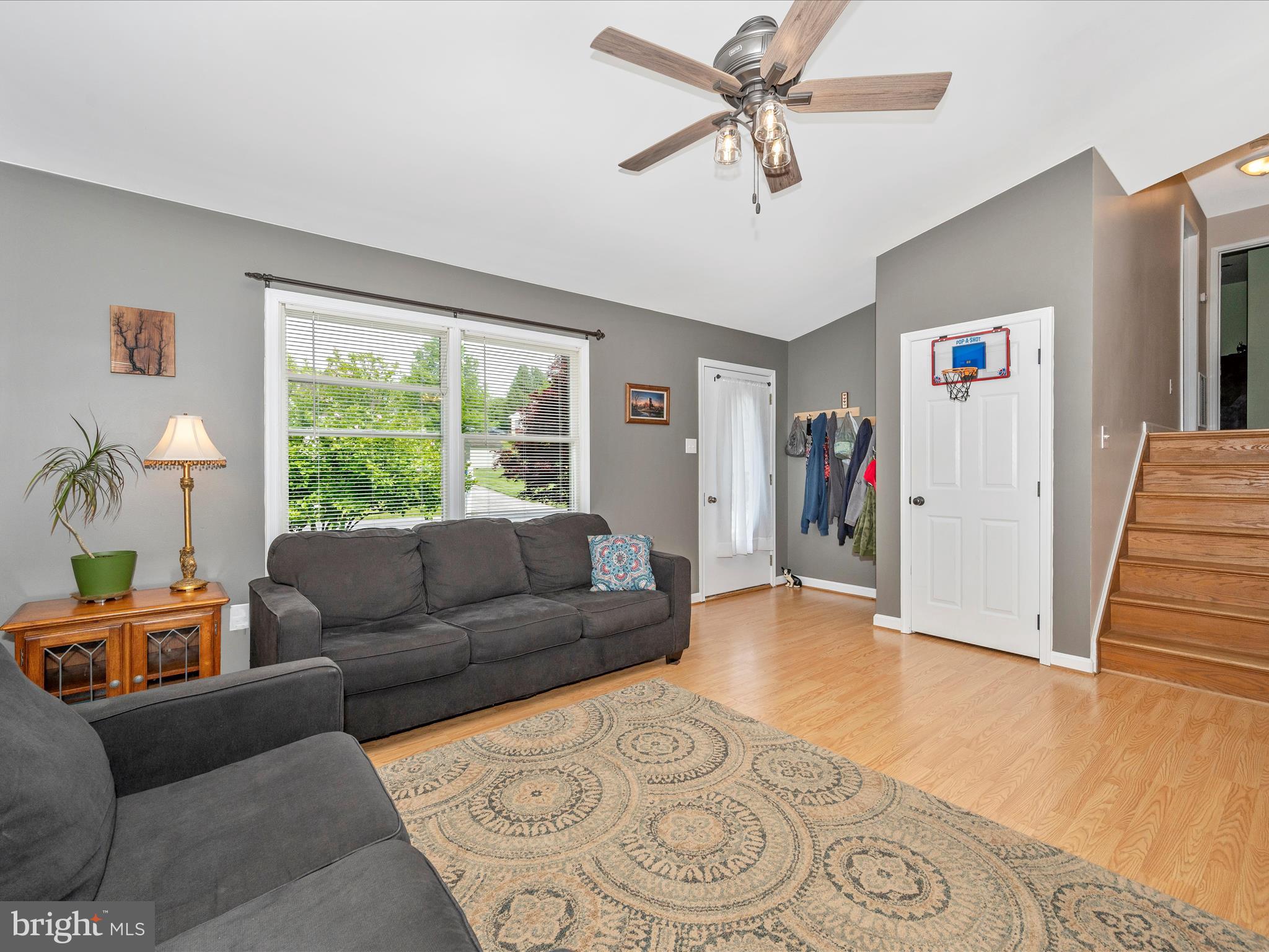 WHISPERING HILLS - Residential