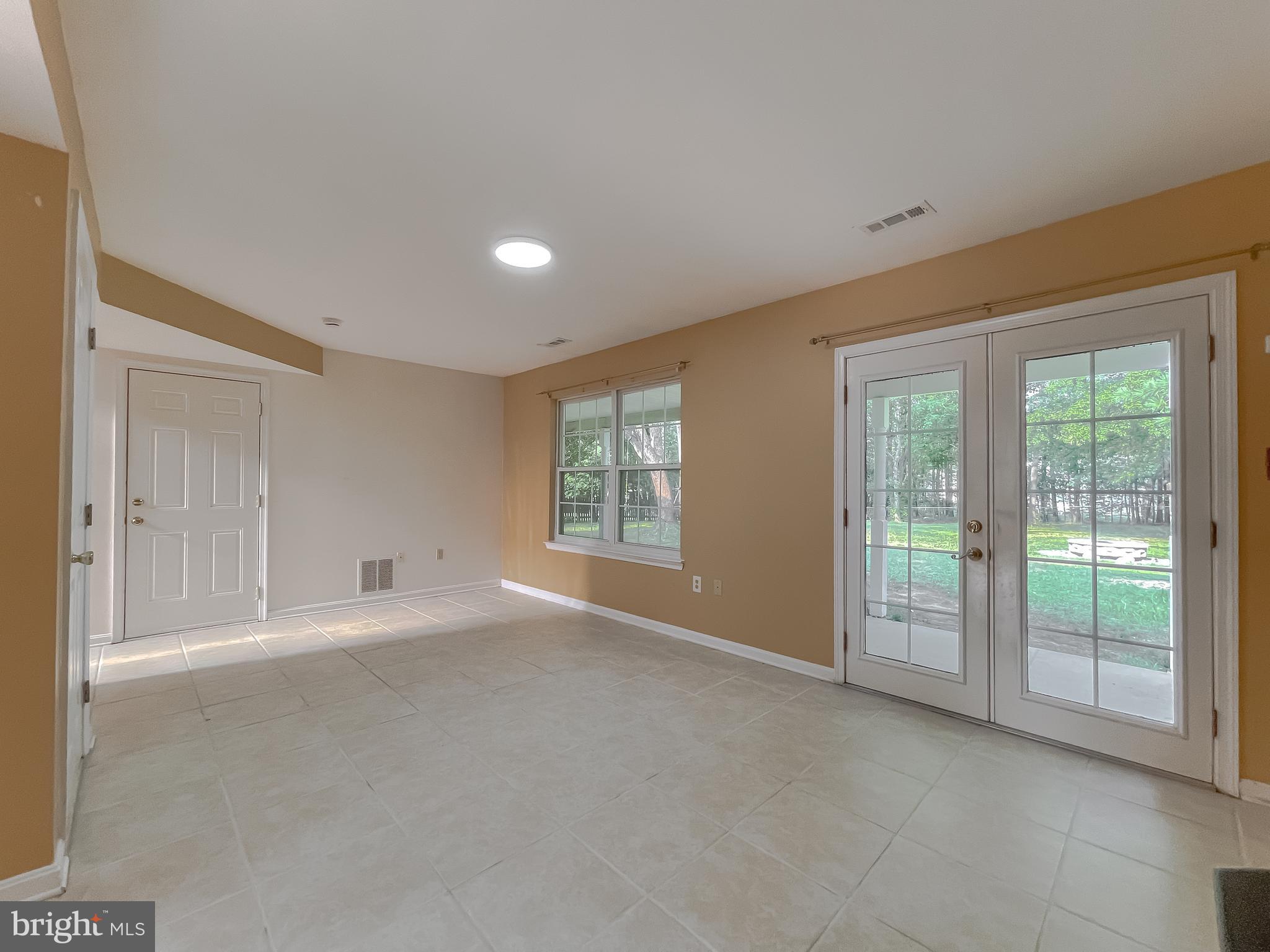 WILDERNESS RUN - Residential Lease