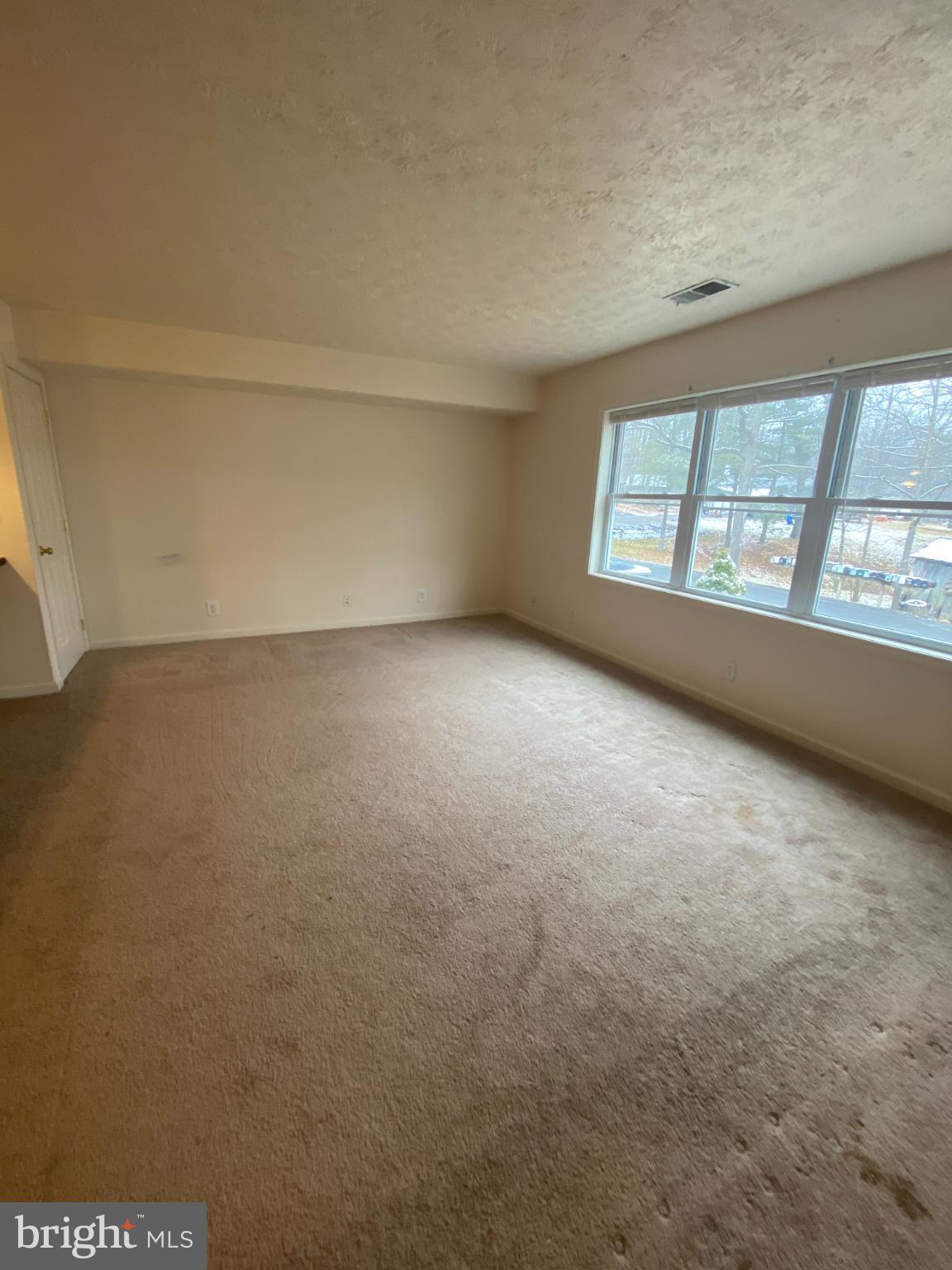 STONEY RUN - Residential Lease