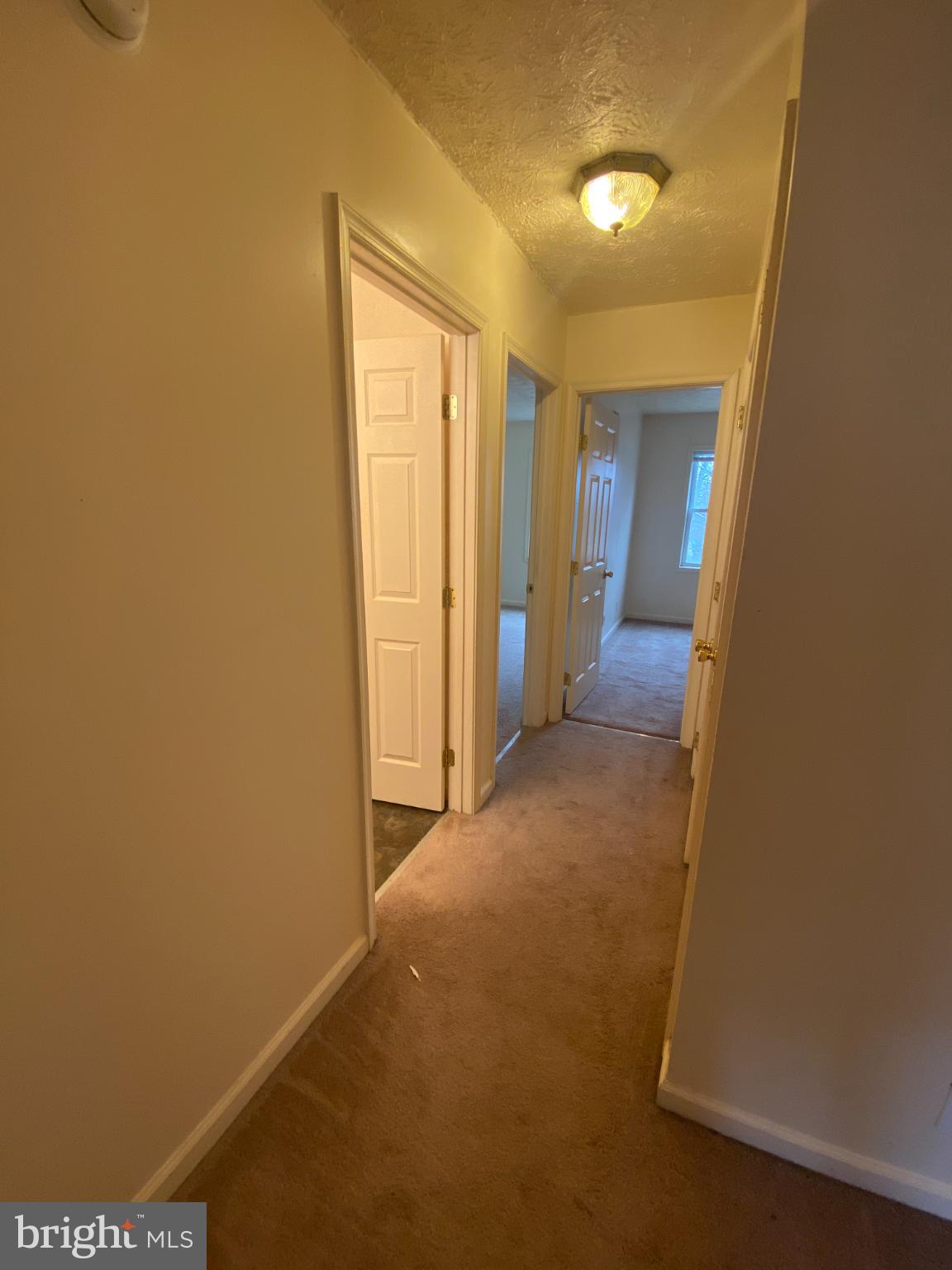 STONEY RUN - Residential Lease