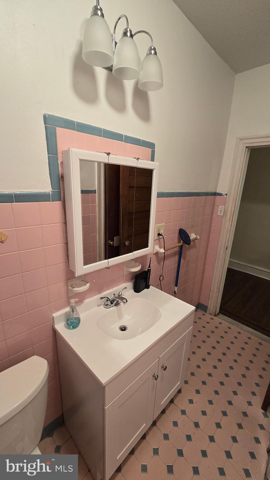 OVERBROOK - Residential