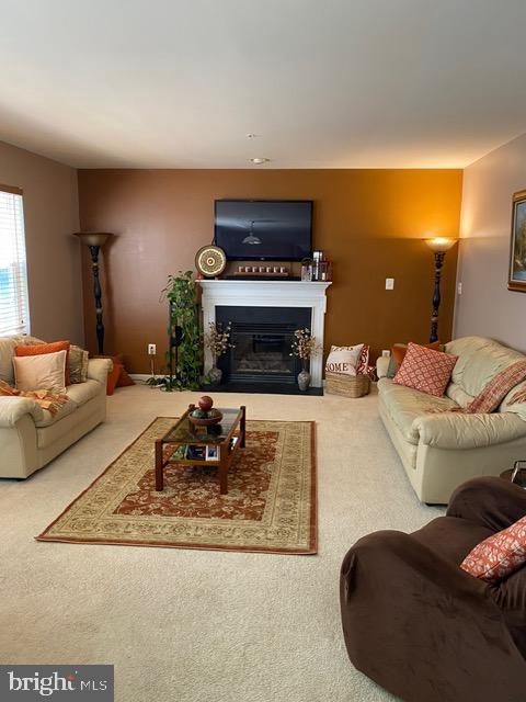 CAMPFIRE HILLS - Residential