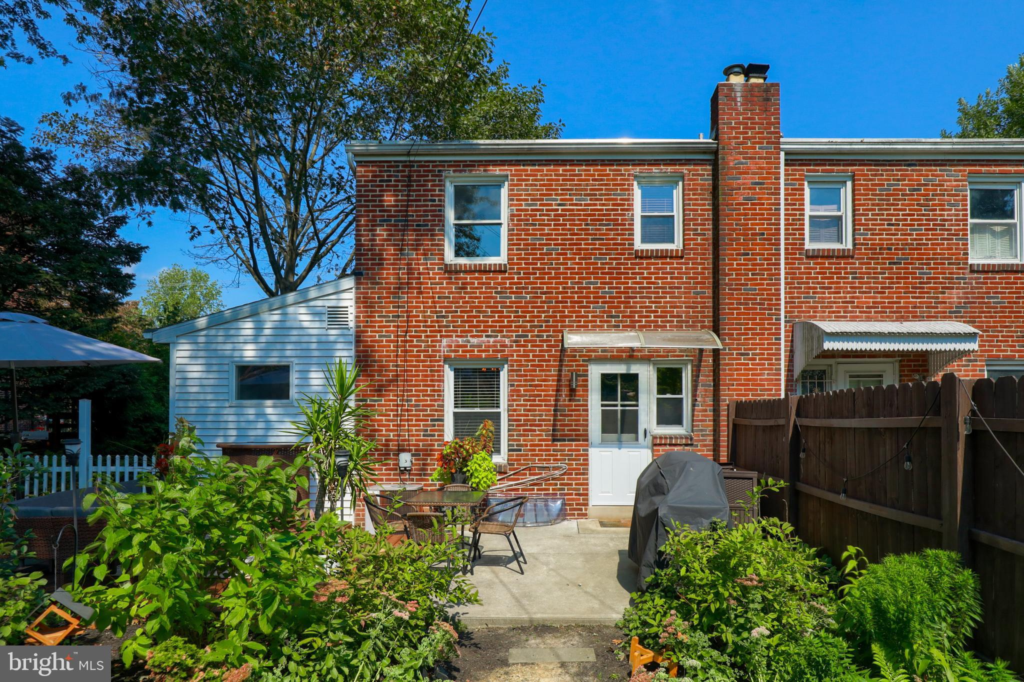 LANCASTER - Residential