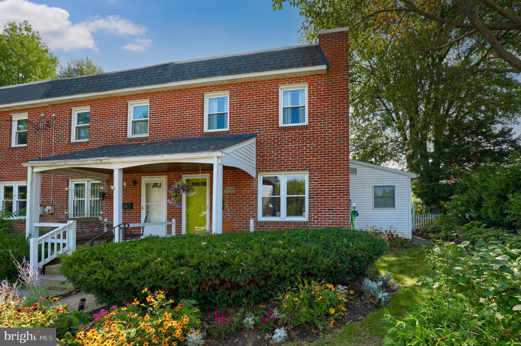 LANCASTER - Residential