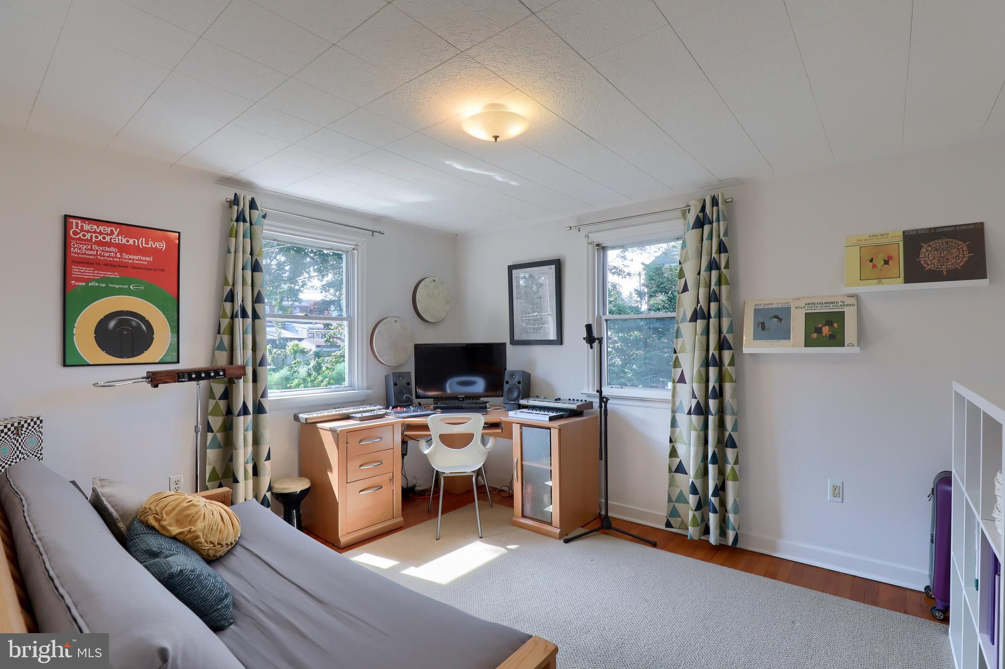 LANCASTER - Residential