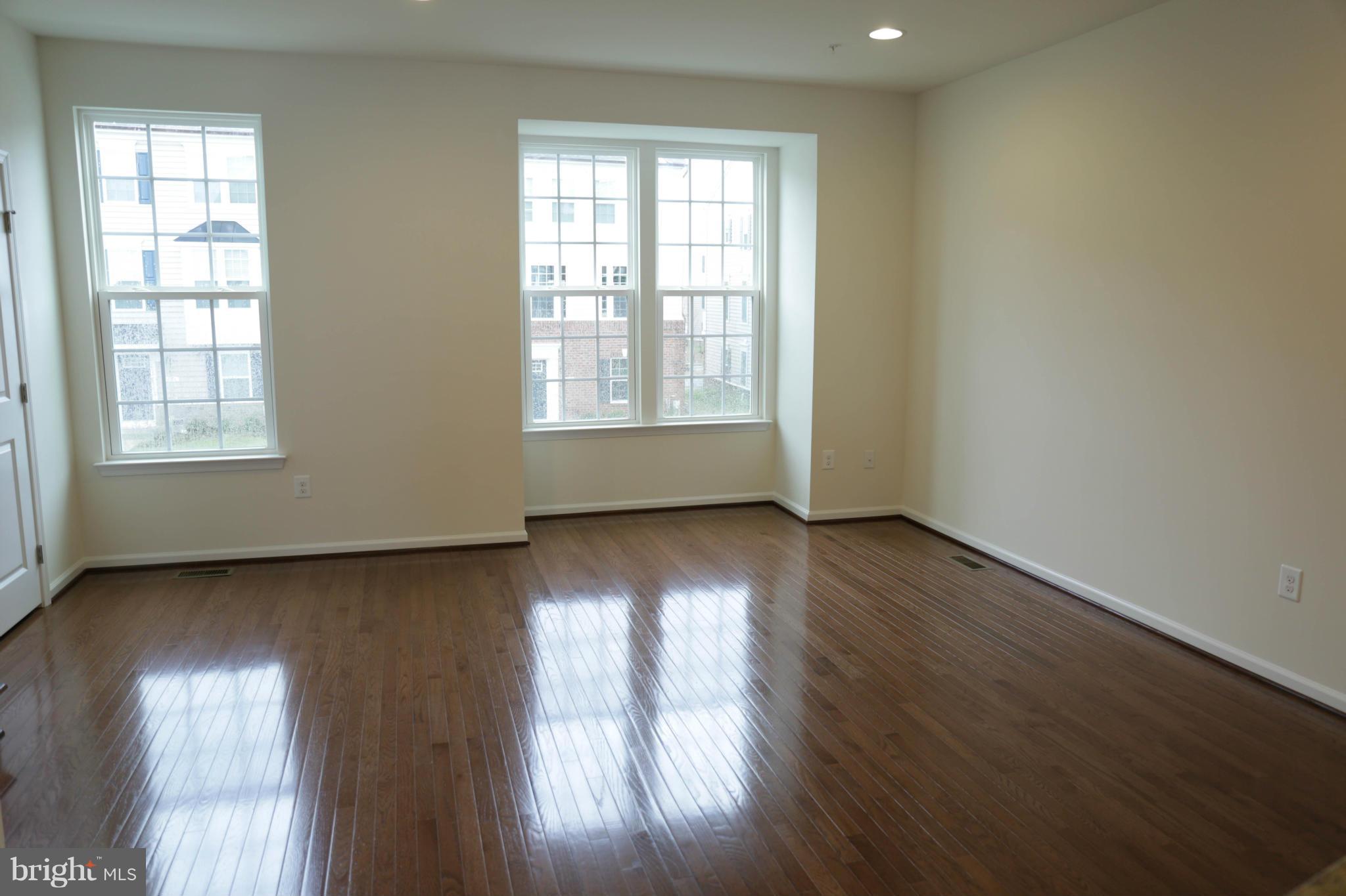 BALLARD GREEN - Residential Lease