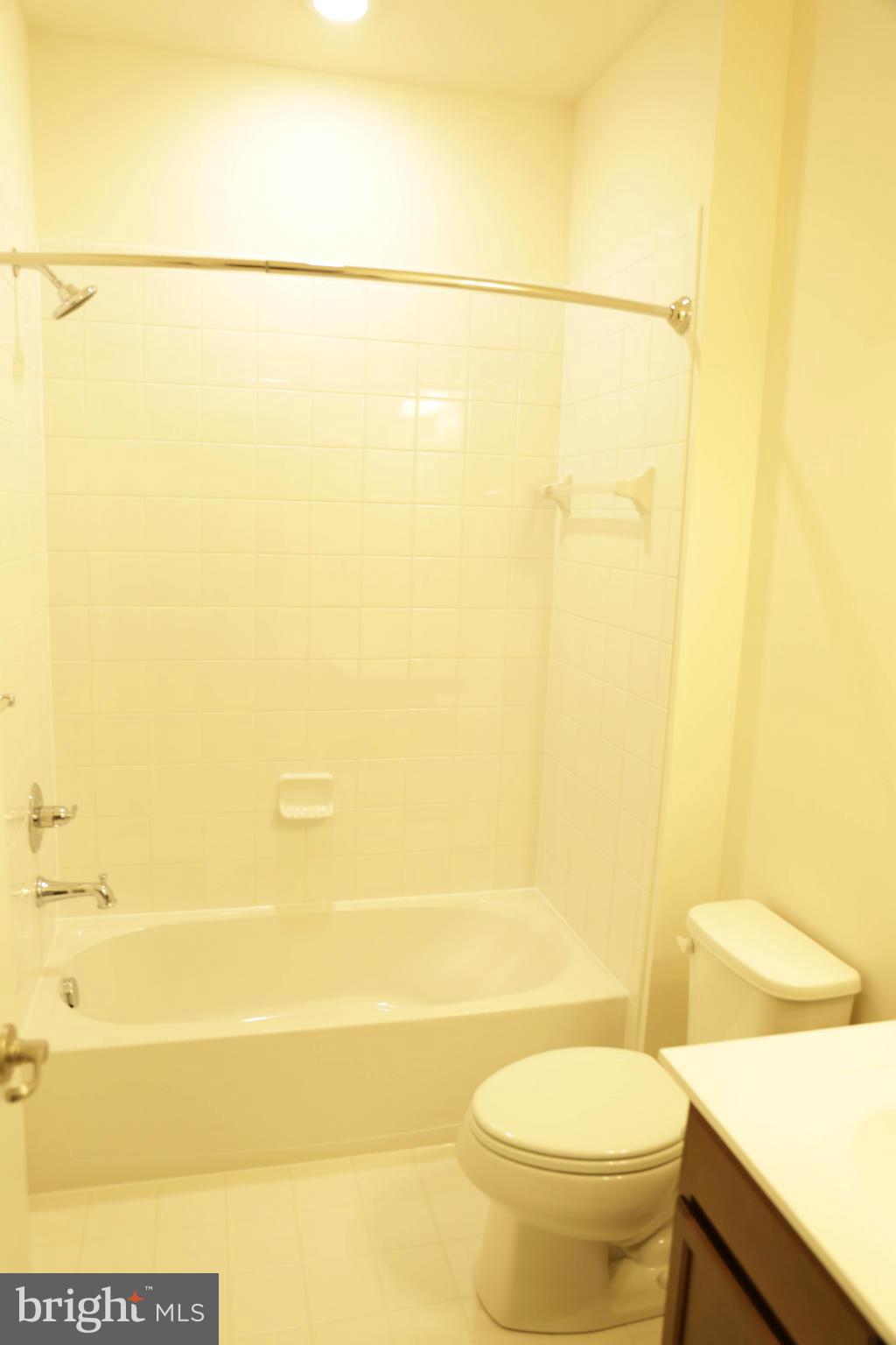 BALLARD GREEN - Residential Lease