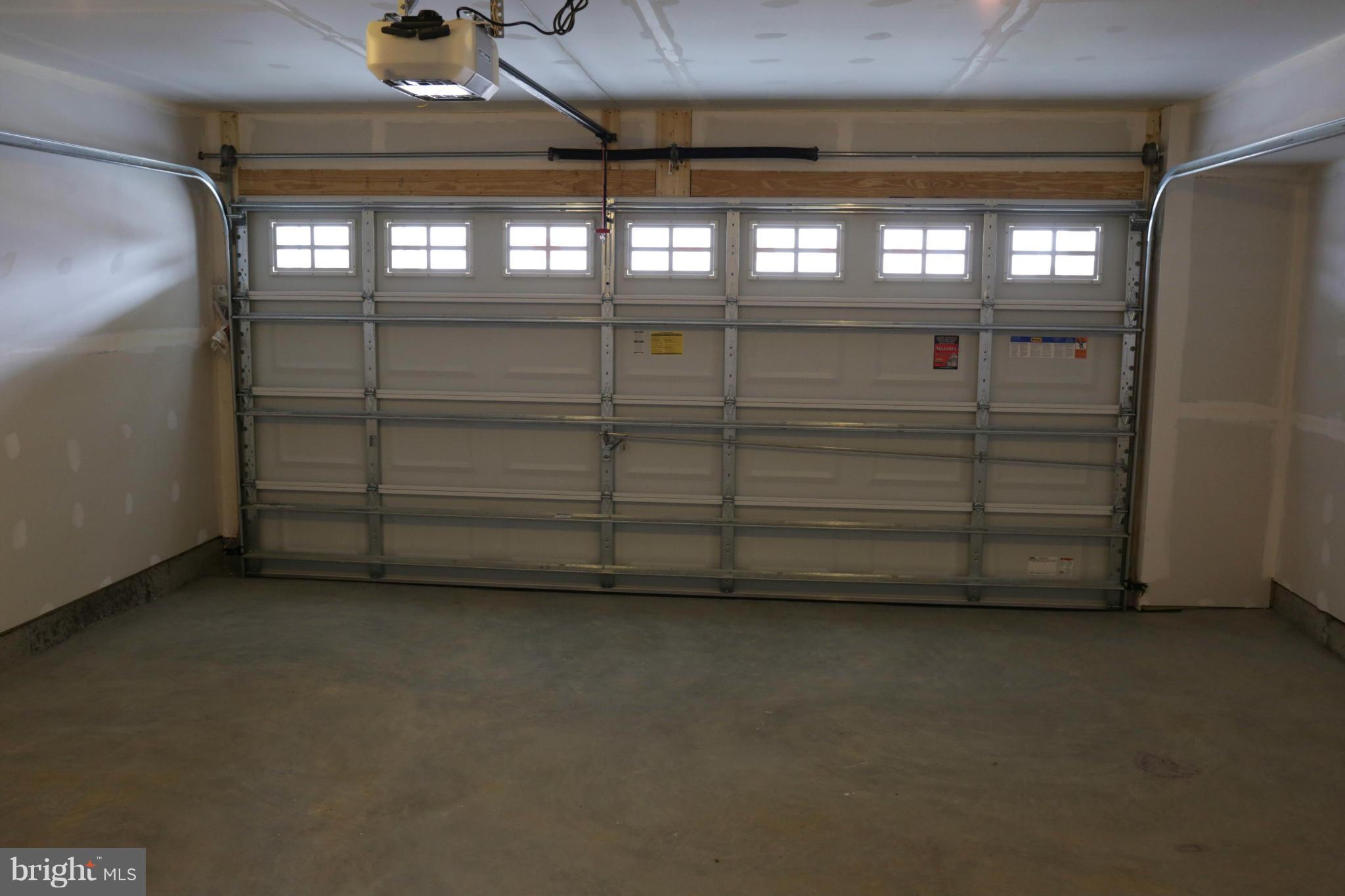 BALLARD GREEN - Residential Lease