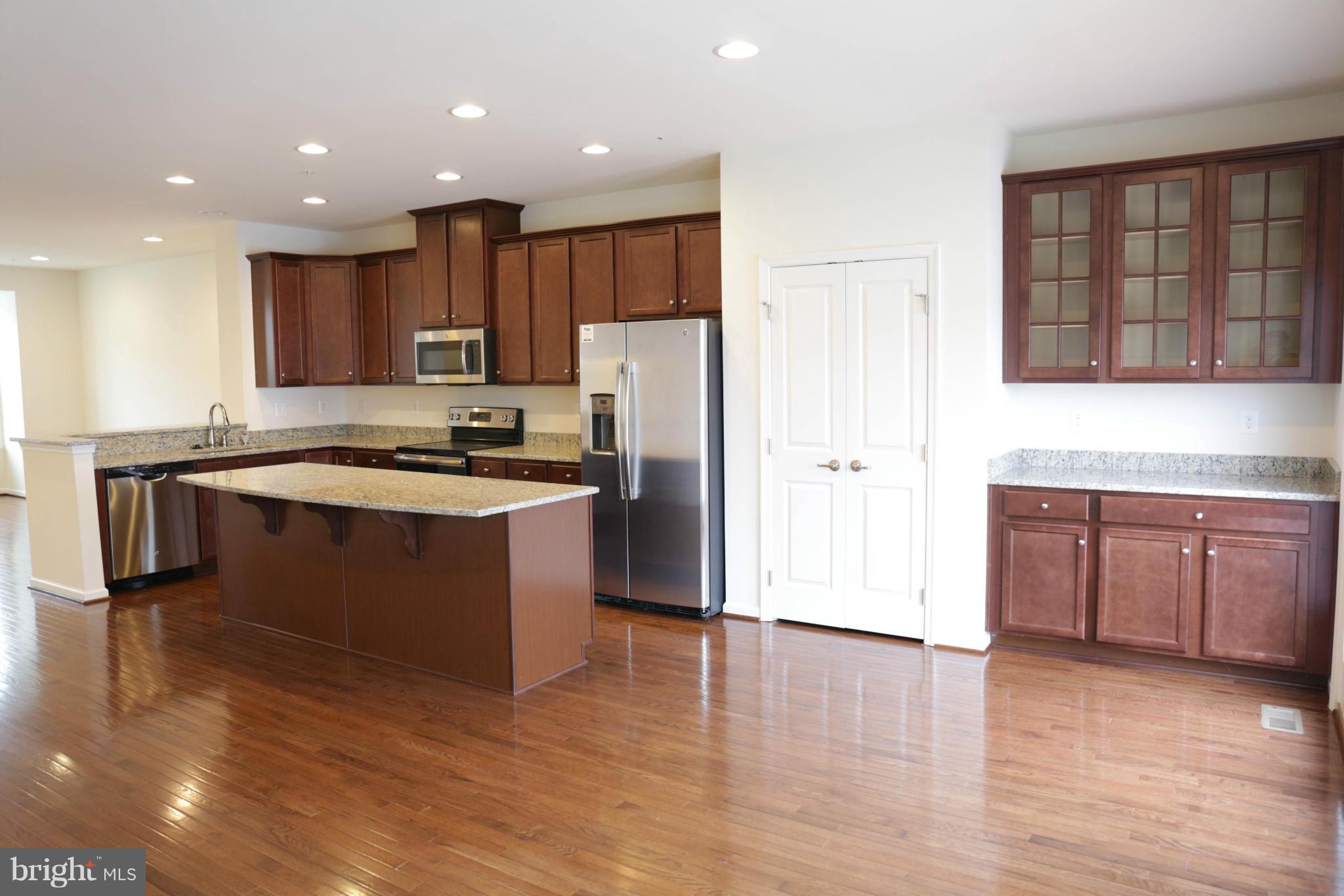 BALLARD GREEN - Residential Lease