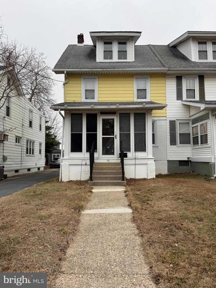 This 3-bedroom twin is awaiting a new owner. Enter into an enclosed porch and a nice living room.
The kitchen has stainless steel appliances and a door to the backyard. The 2nd floor has 3 bedrooms and a full bath, and the final large (potential bedroom )is on the 3rd floor, with plenty of closet space.  
Laundry is located in the unfinished basement that has space for additional storage and has a bilco door for access to the outside. 
This twin has a shared driveway with a private parking space in the back. The backyard has potential for gardening, BBQ, or just relaxing. 
It is located within walking distance to Parkside Elementary School and is located in the heart of Brookhaven. Convenient to major shops, restaurants, and roads.  
Schedule the showing today.