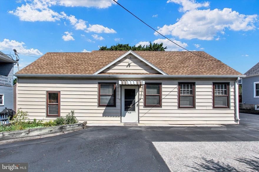 Incredible location for your business in Hanover. Large spacious building with many individual offices within. Spacious entry foyer,  large kitchen, 2 separate bathrooms, newly remodeled. Plenty of paved parking area, and large level back lot with mature shade trees.
New architectural shingled roof. Some office furniture included, all ready to go!
Under the "Rights of Usage", listed with Penn Township, this property could qualify for up to 
Two units for rental!!! Contact the Penn Township site for specific details...
Don't miss this opportunity, schedule today!!