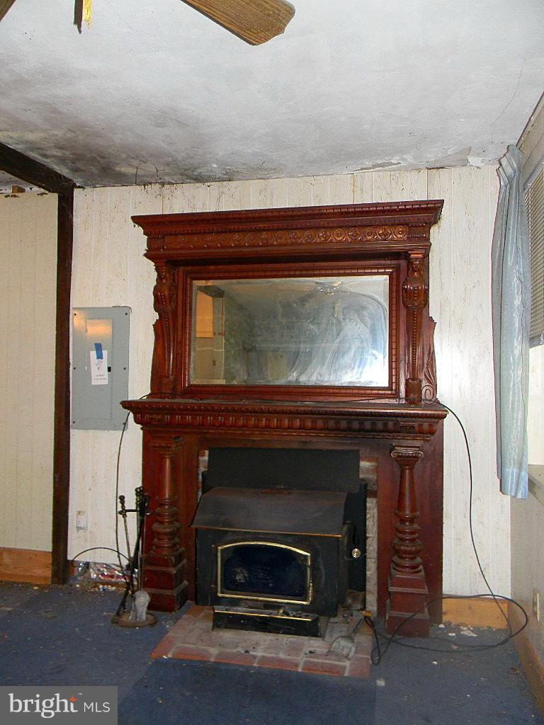 BLUE RIDGE MOUNTAIN ESTATES - Residential