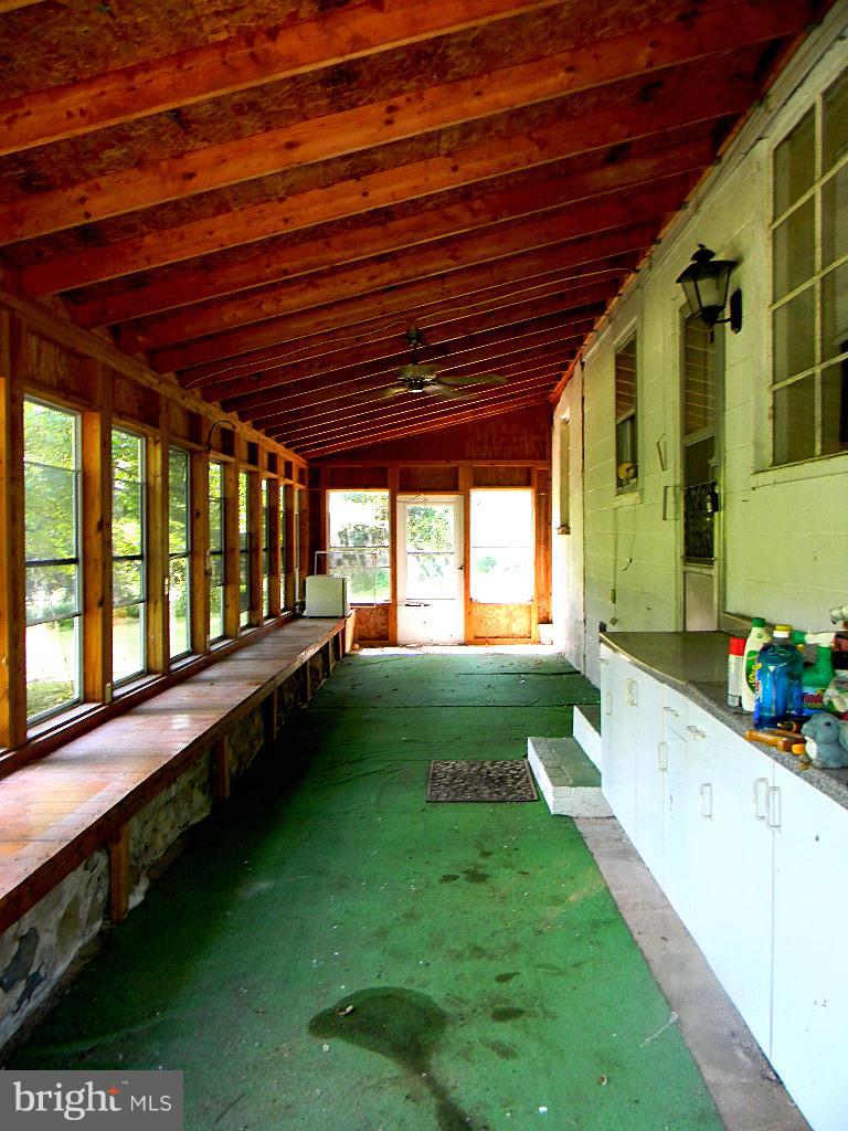 BLUE RIDGE MOUNTAIN ESTATES - Residential