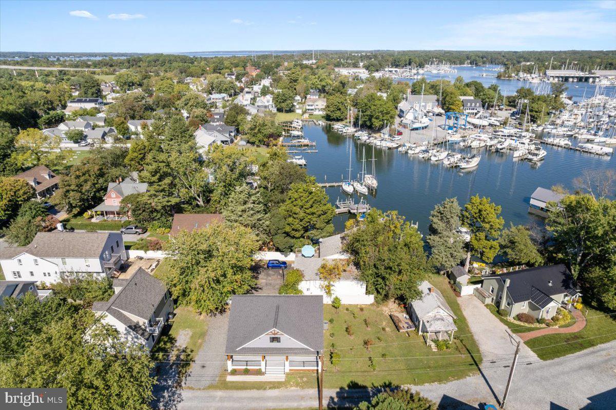 AVONDALE - Residential Lease