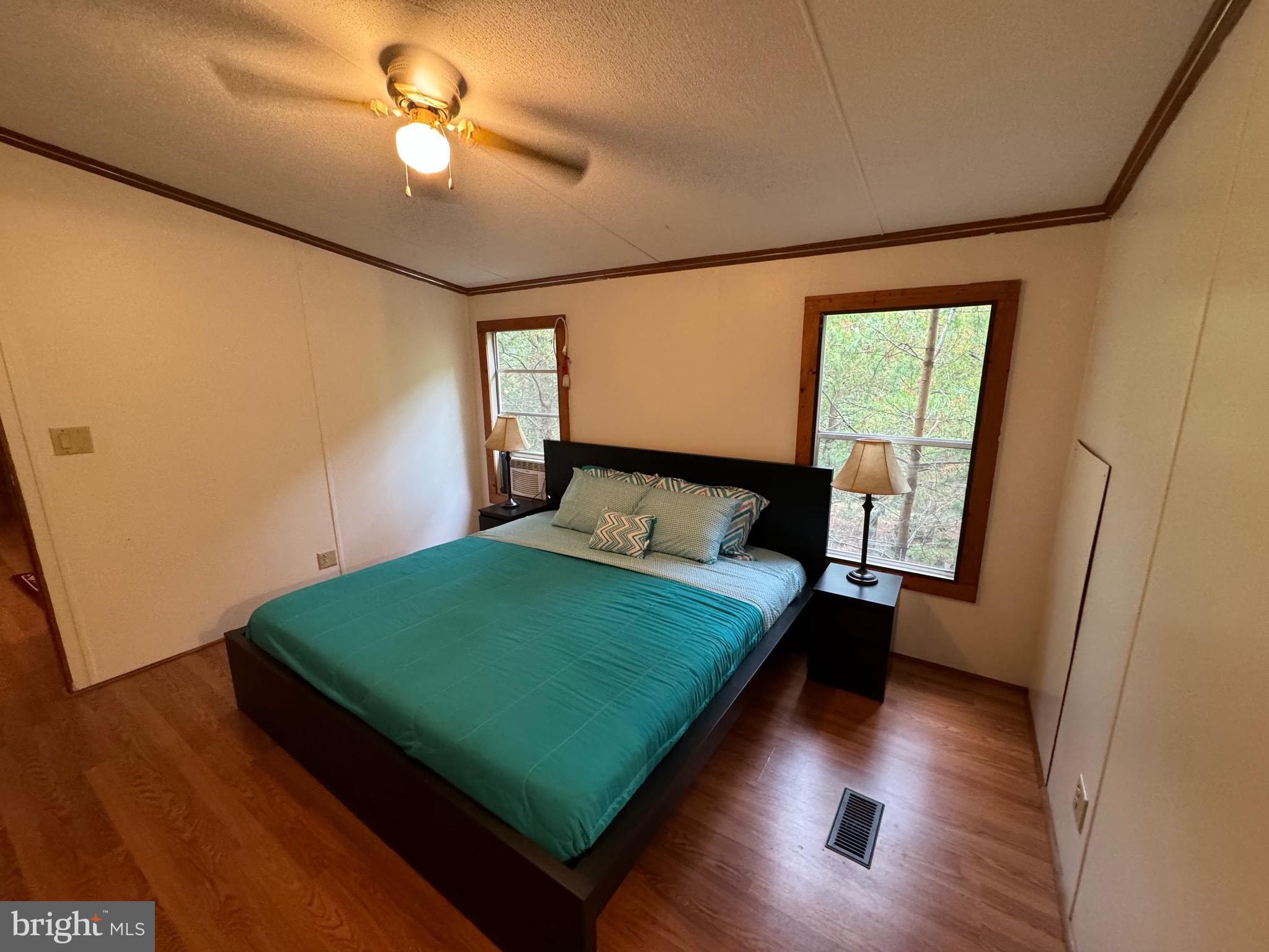 BADLANDS RANCHES - Residential