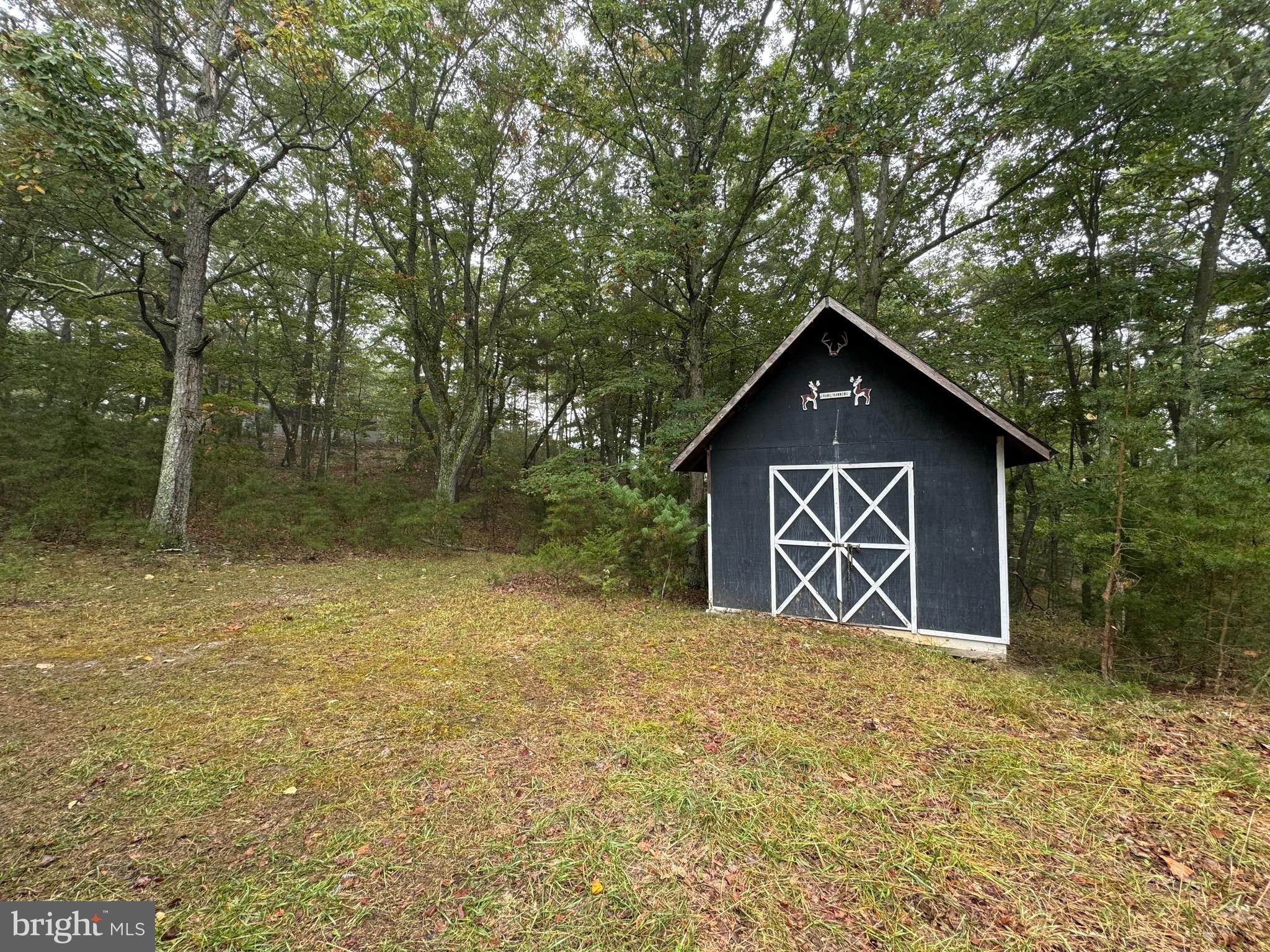 BADLANDS RANCHES - Residential