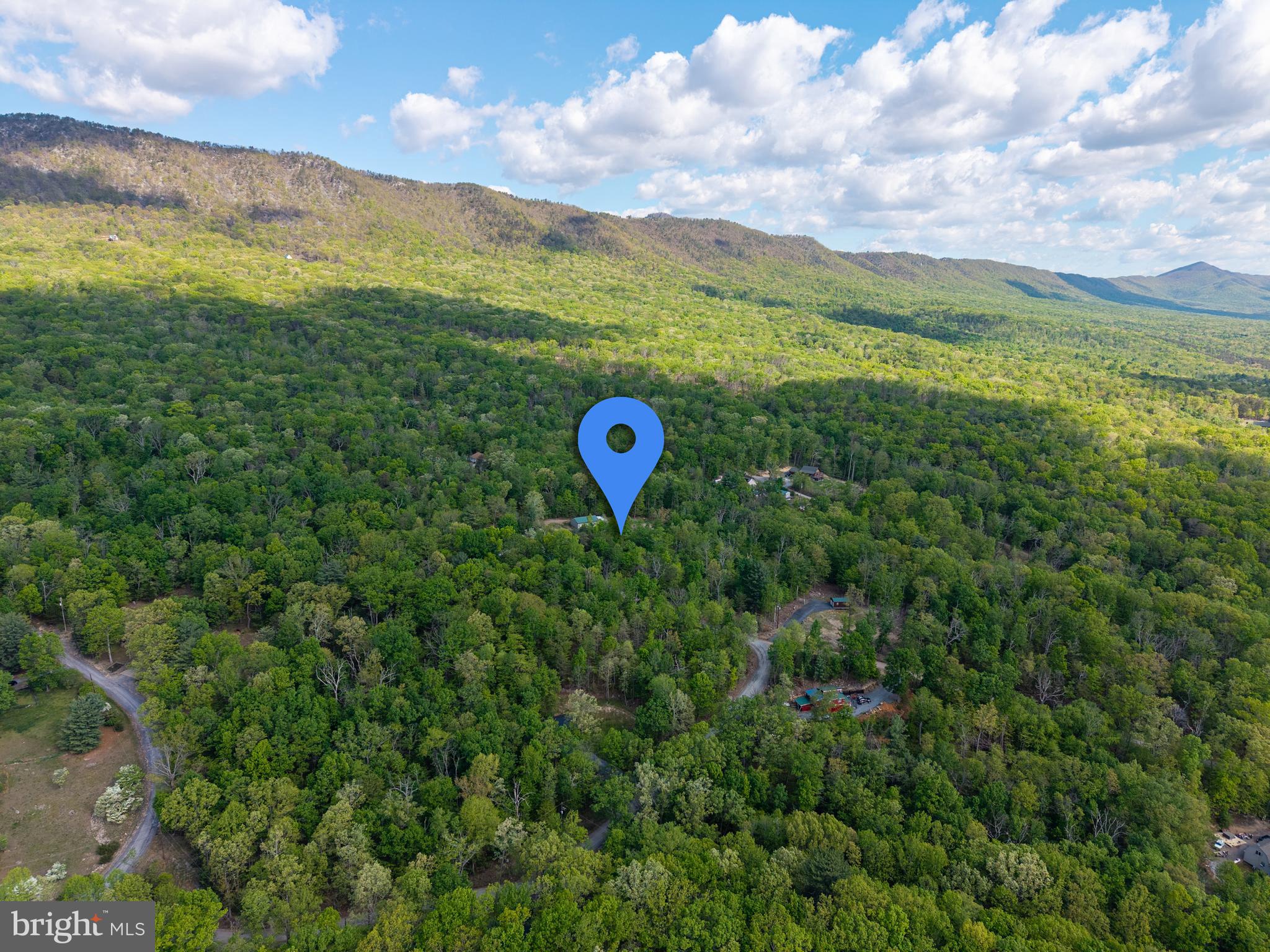 SHENANDOAH FOREST - Land