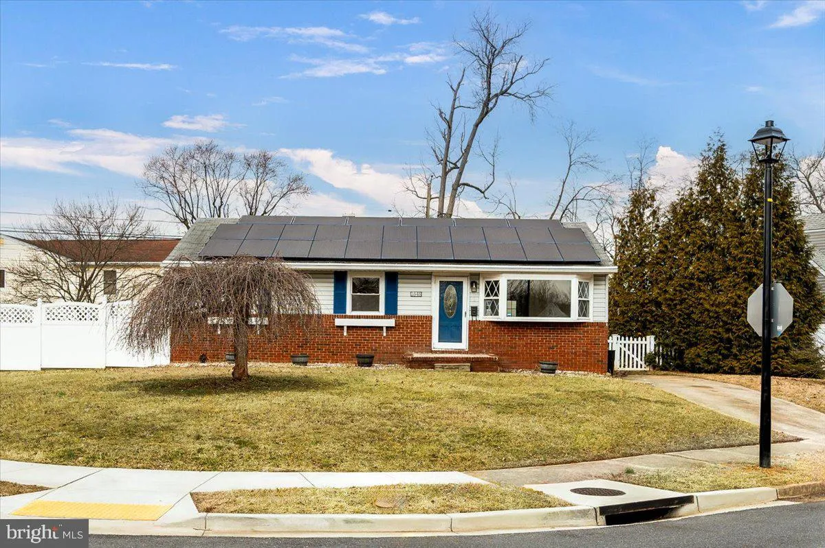 Glen Burnie, Maryland 21061, United States, 3 Bedrooms Bedrooms, ,2 BathroomsBathrooms,Residential,Pending,6406