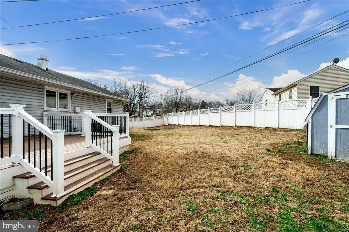 Glen Burnie, Maryland 21061, United States, 3 Bedrooms Bedrooms, ,2 BathroomsBathrooms,Residential,Pending,6406