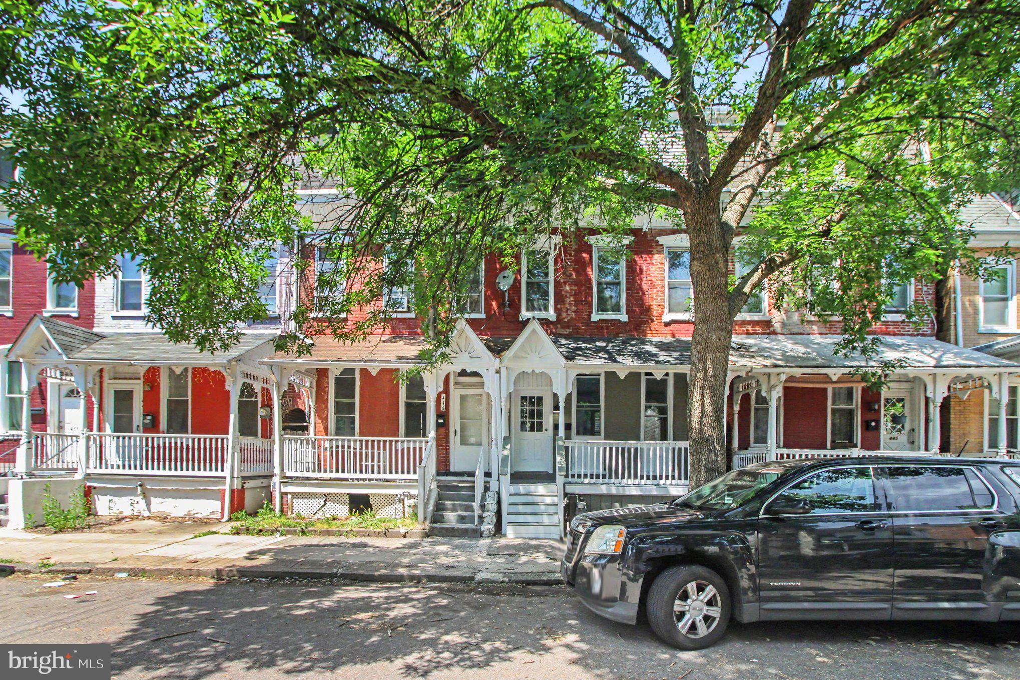 443 WALNUT STREET 1/2
