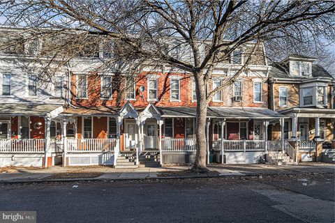 Photo of 443 Walnut Street 1/2, POTTSTOWN, PA 19464 (MLS # PAMC2163372)