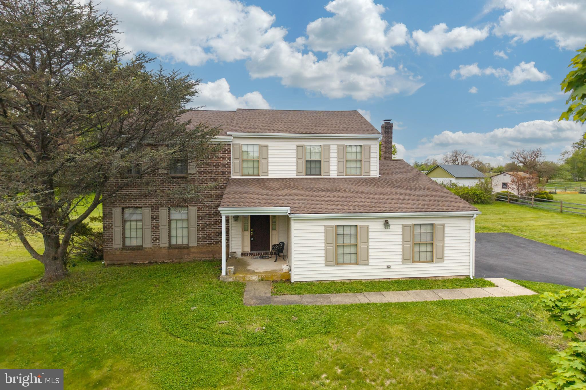 CARRIAGE RUN - Residential
