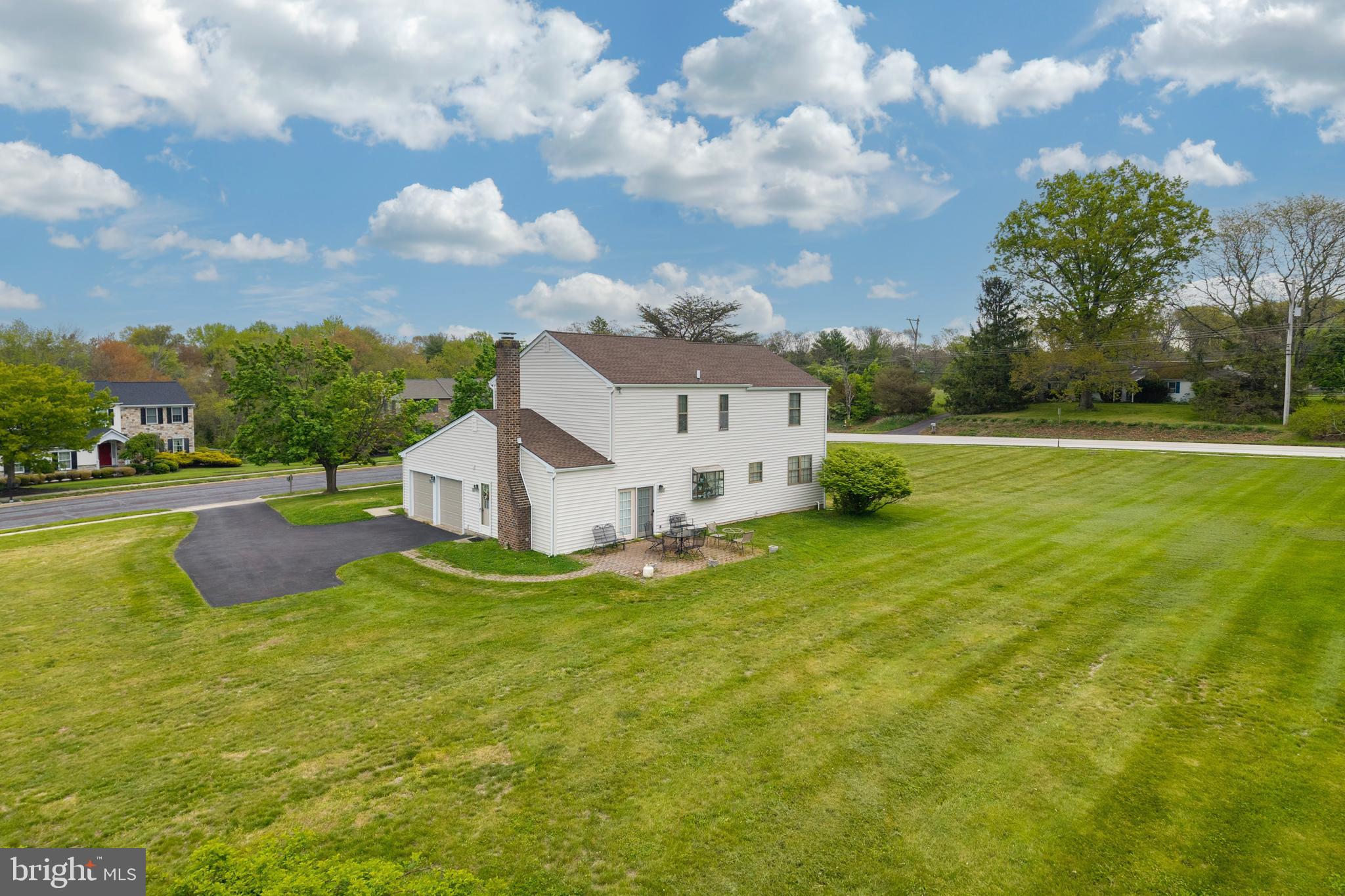 CARRIAGE RUN - Residential