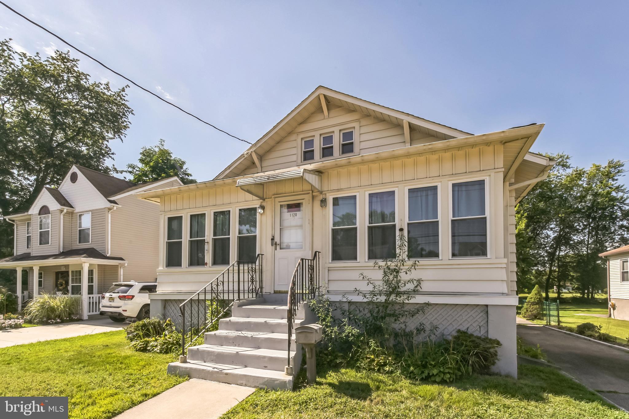 1120 MARKET STREET
