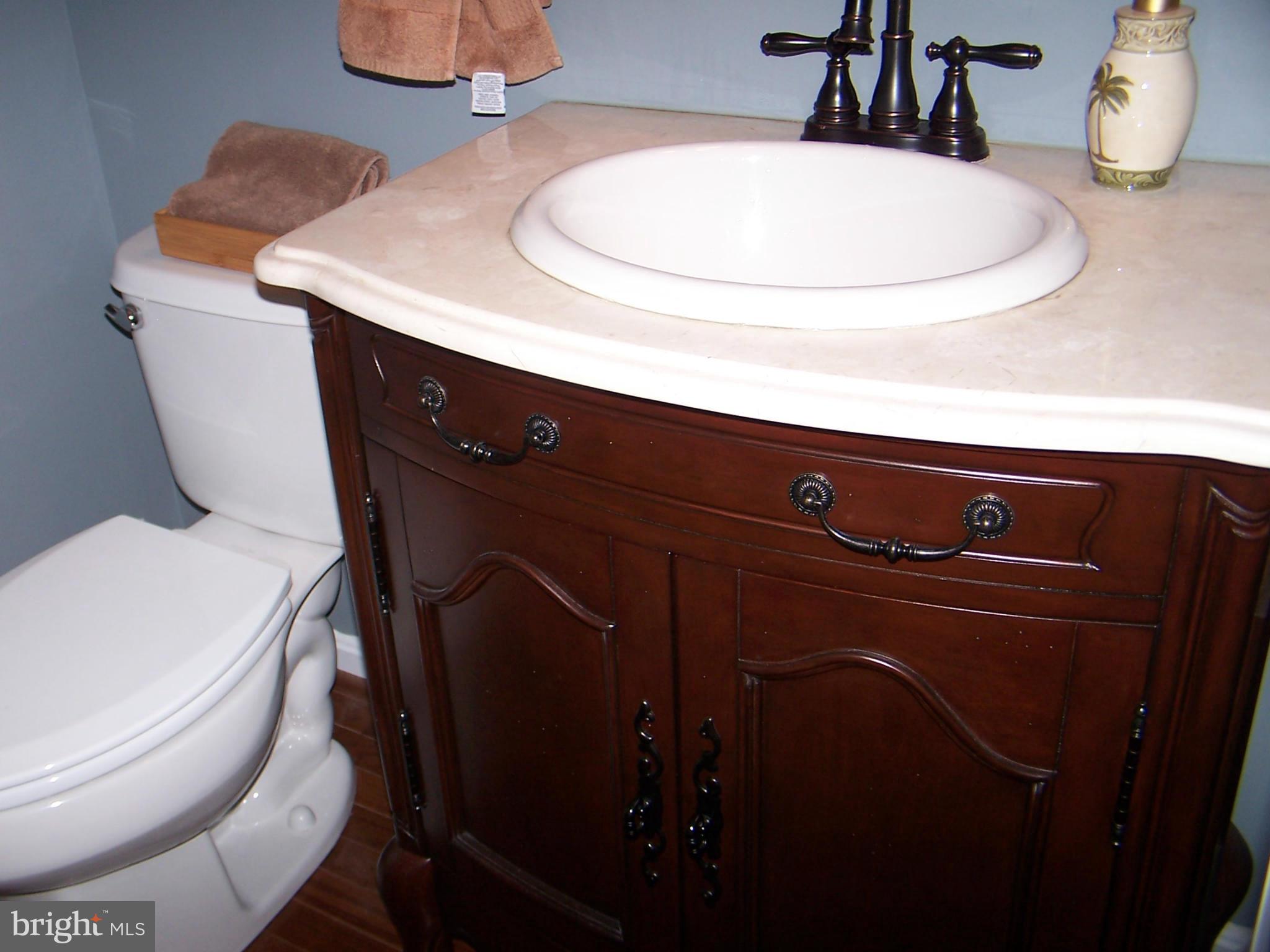 EAGLES POINTE - Residential