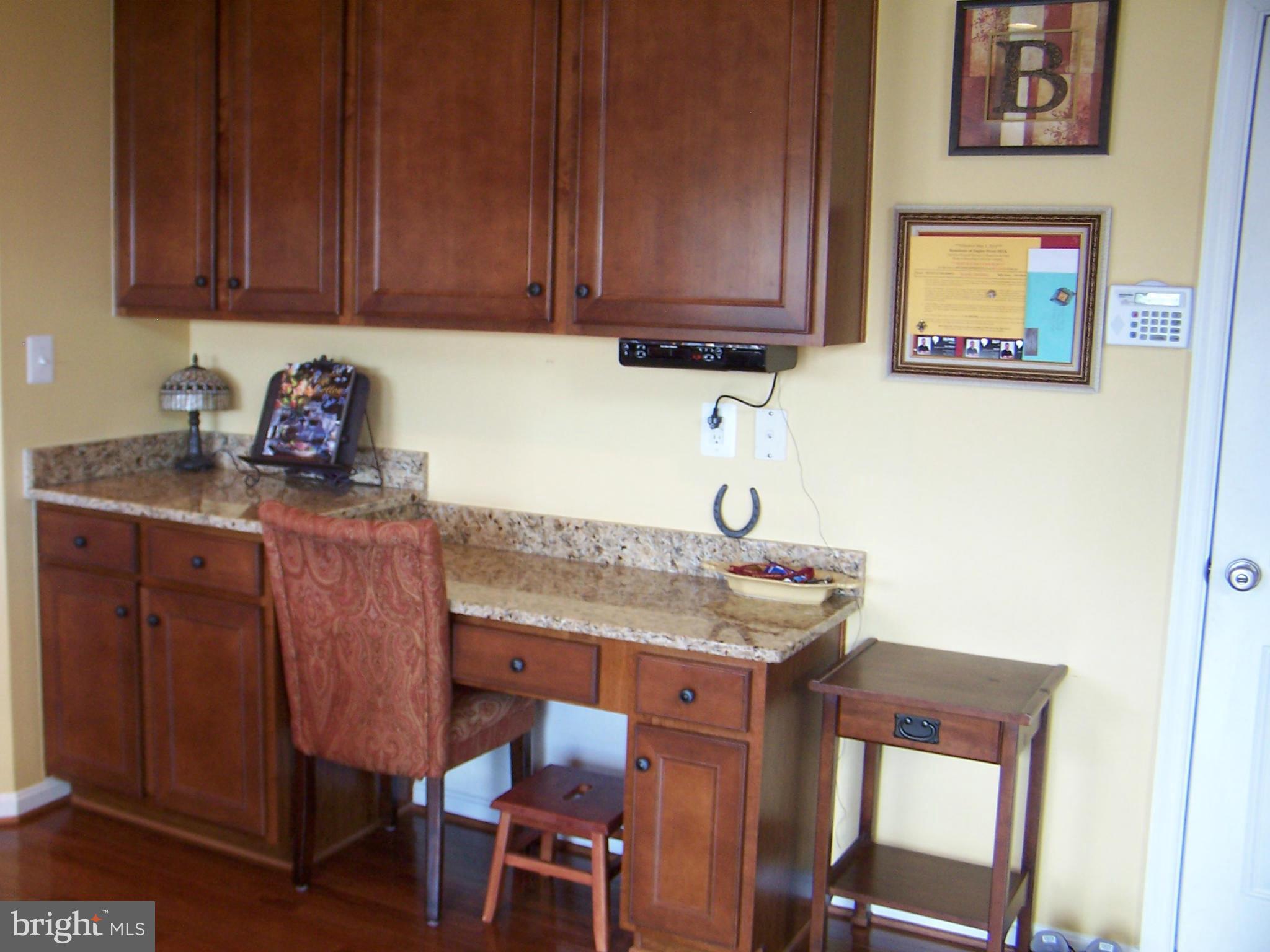 EAGLES POINTE - Residential