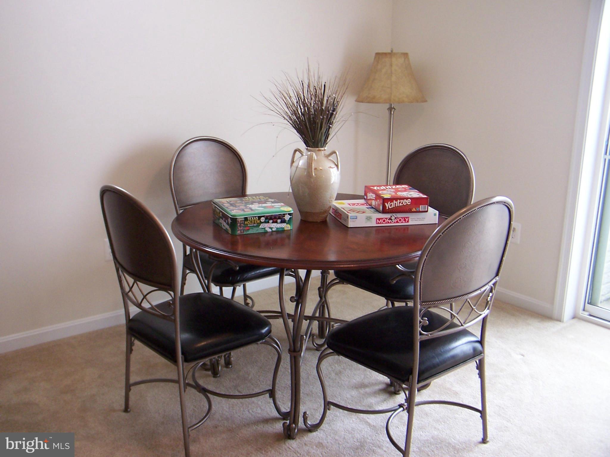 EAGLES POINTE - Residential