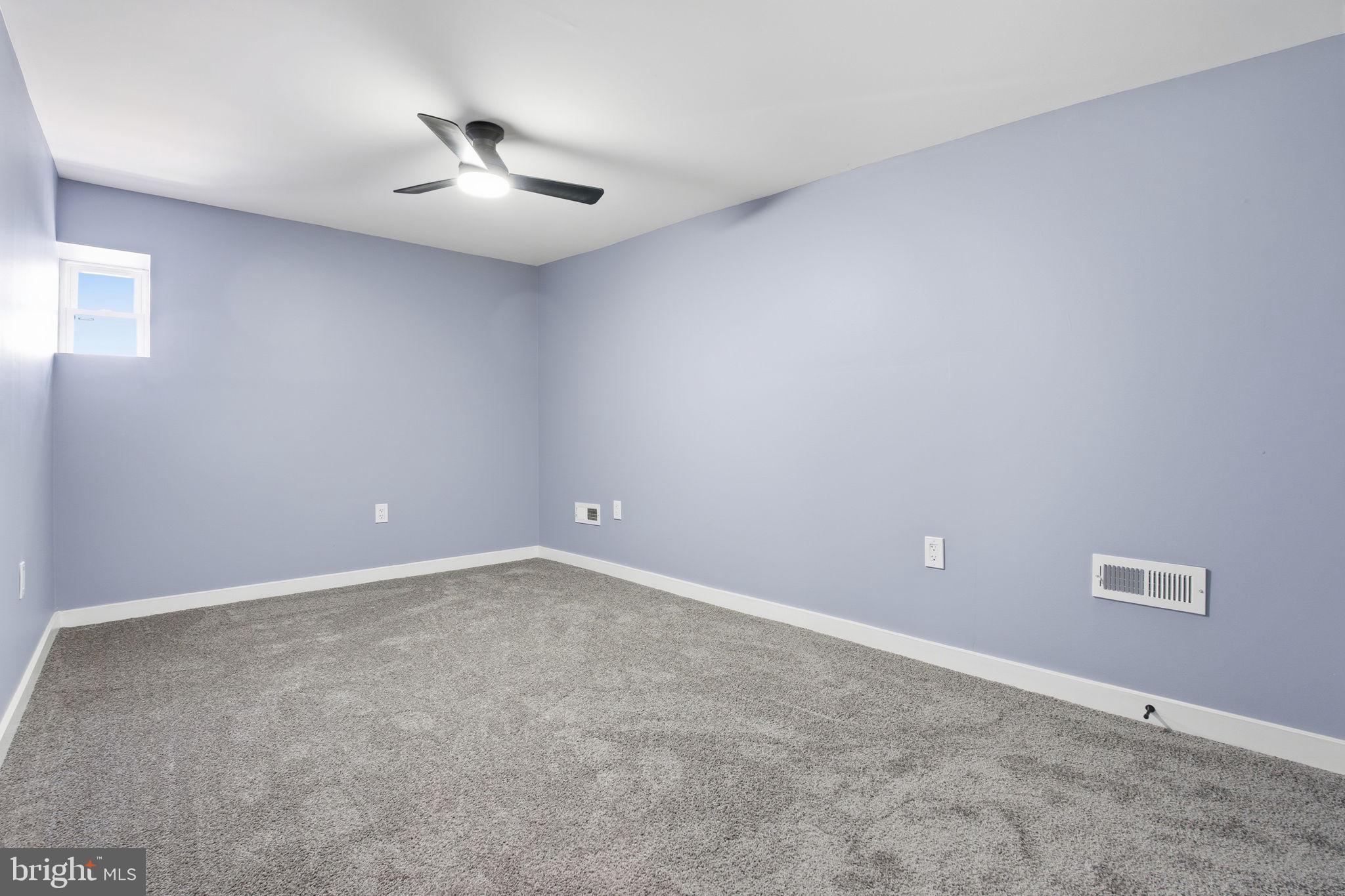 PARK CIRCLE - Residential