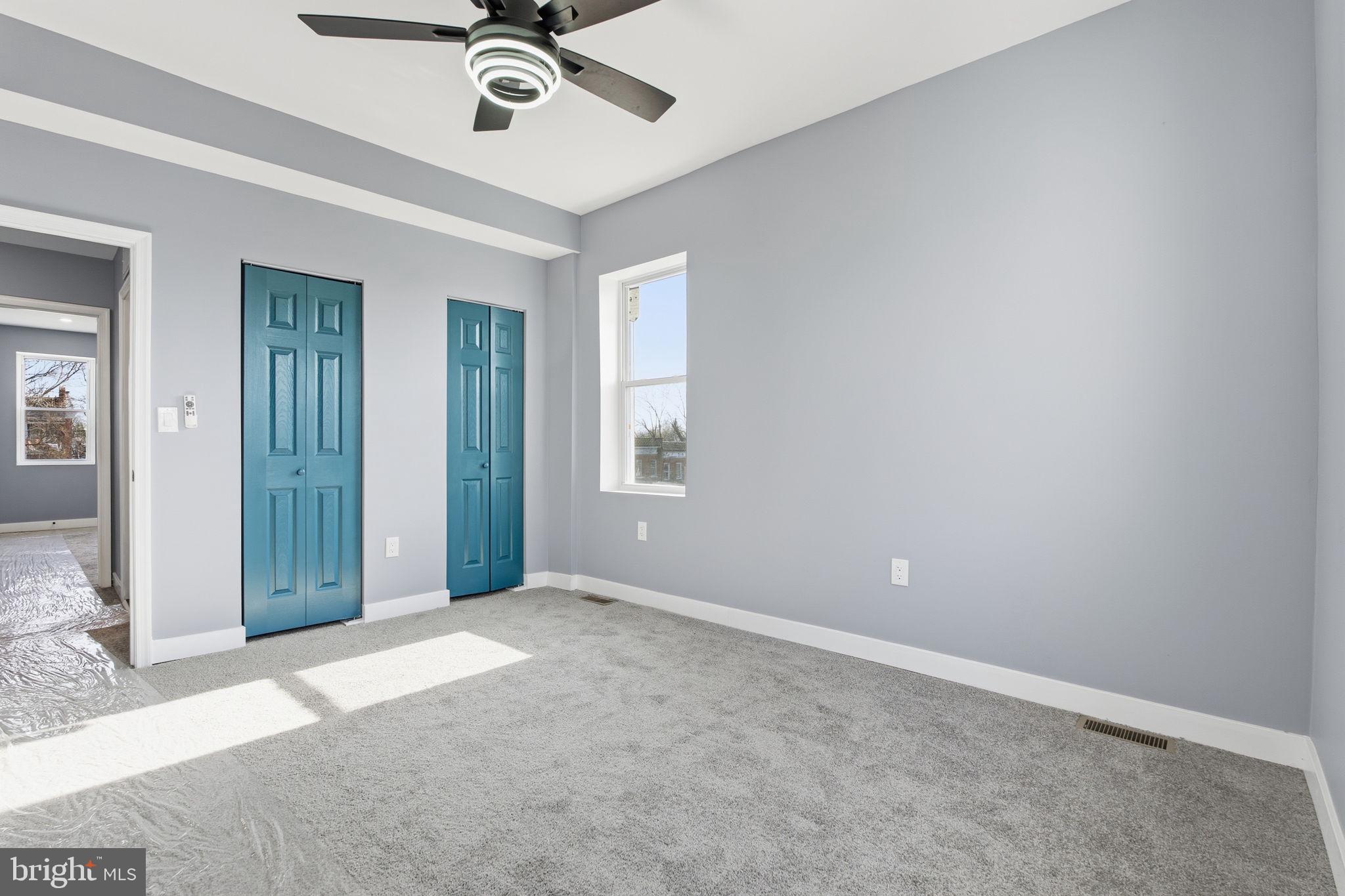 PARK CIRCLE - Residential