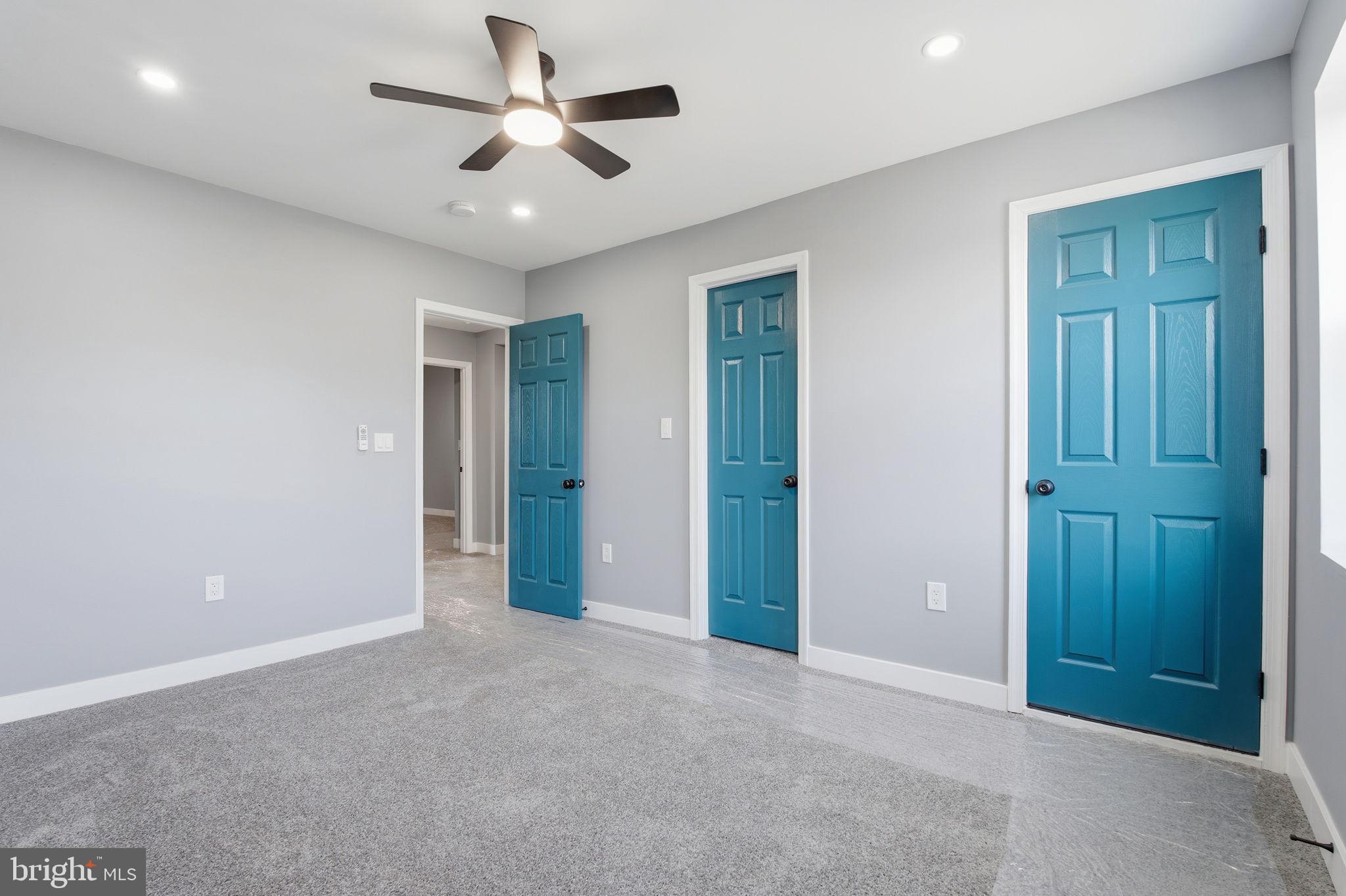 PARK CIRCLE - Residential