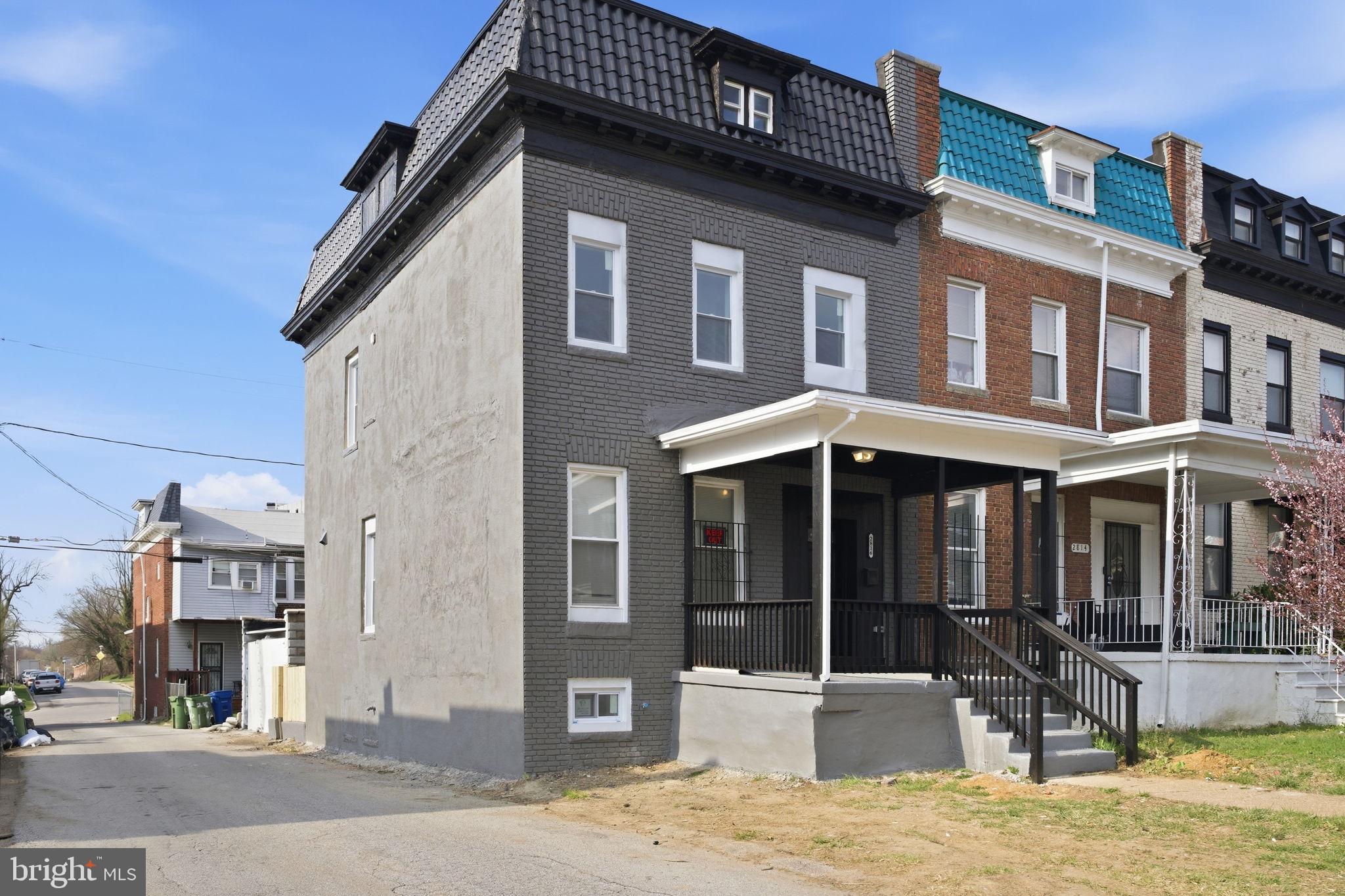 PARK CIRCLE - Residential