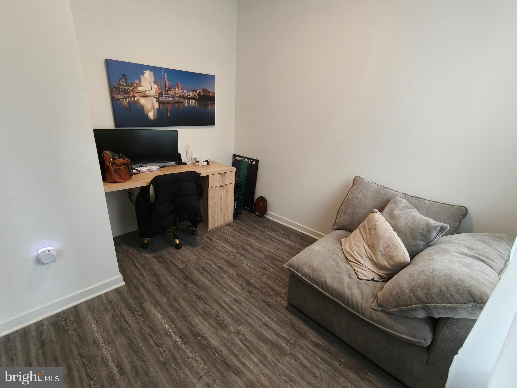 NORTHBANK - Residential