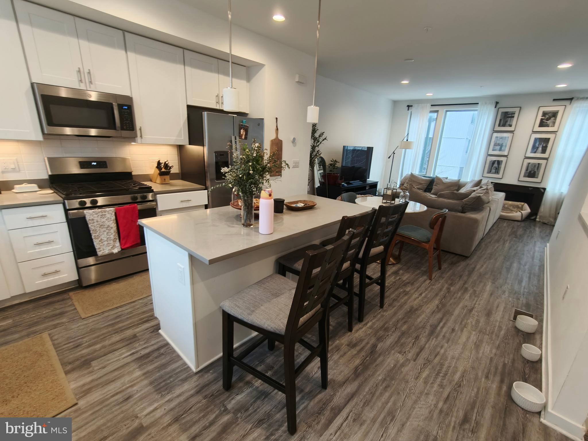 NORTHBANK - Residential