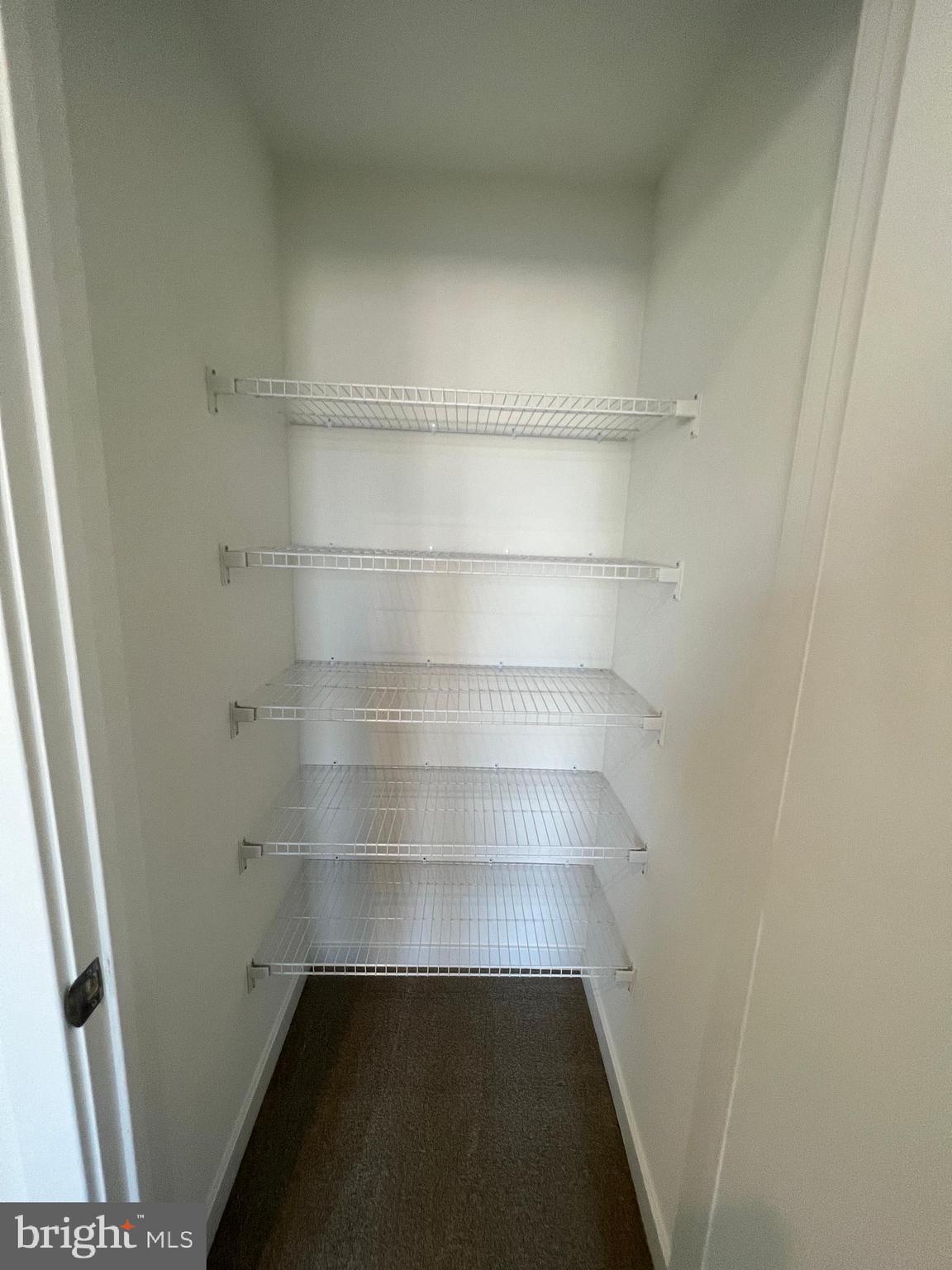 NORTHBANK - Residential